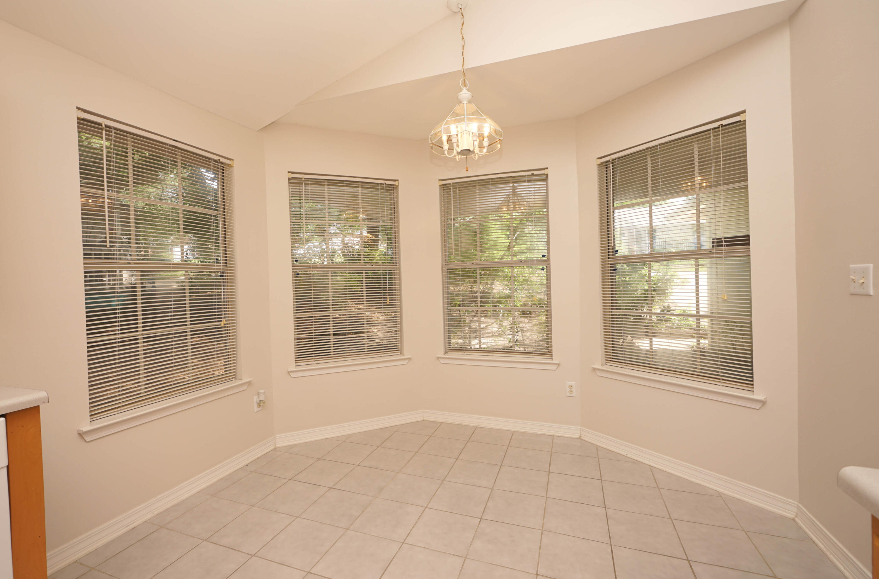 FOREST LAKE S/D - Residential