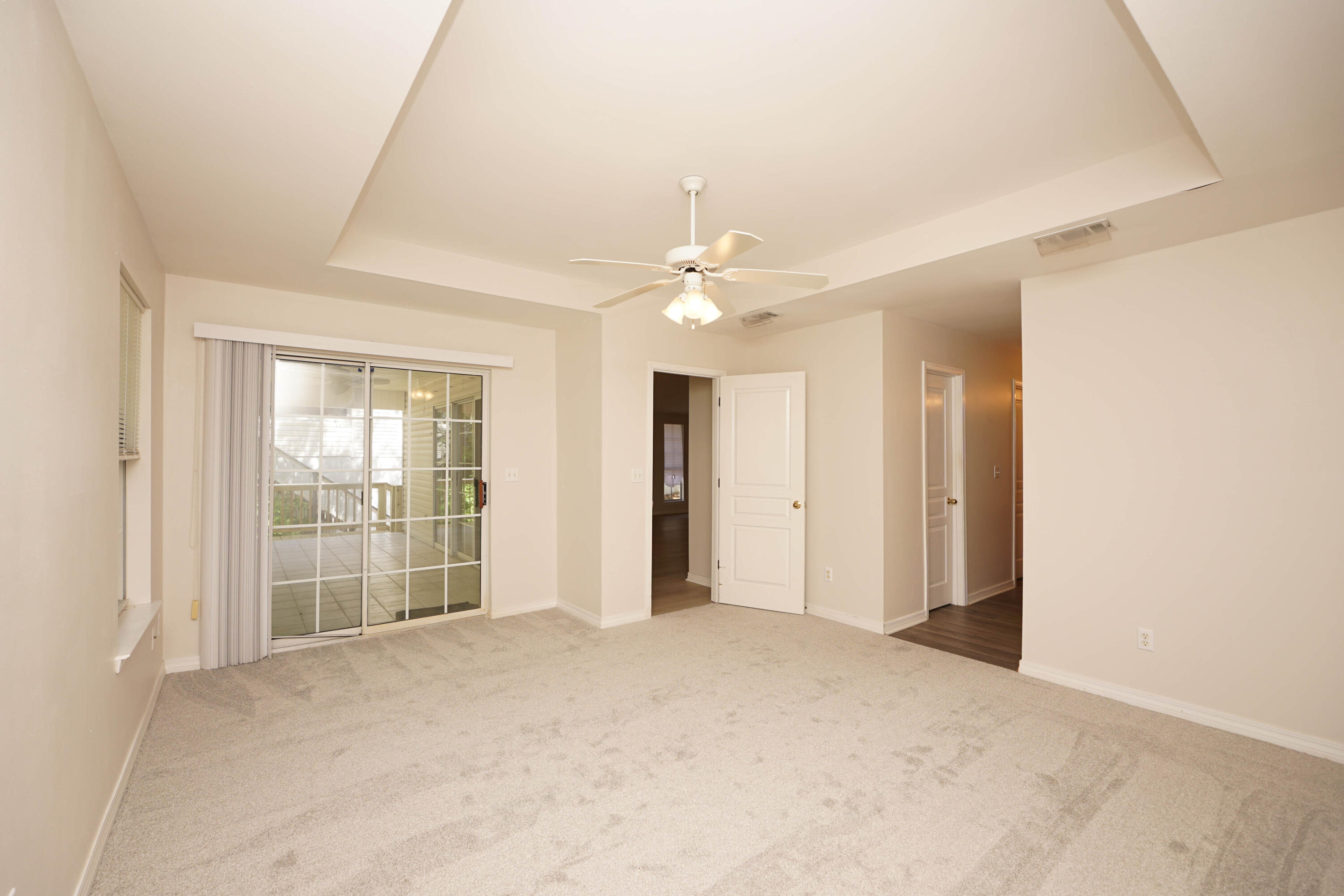 FOREST LAKE S/D - Residential
