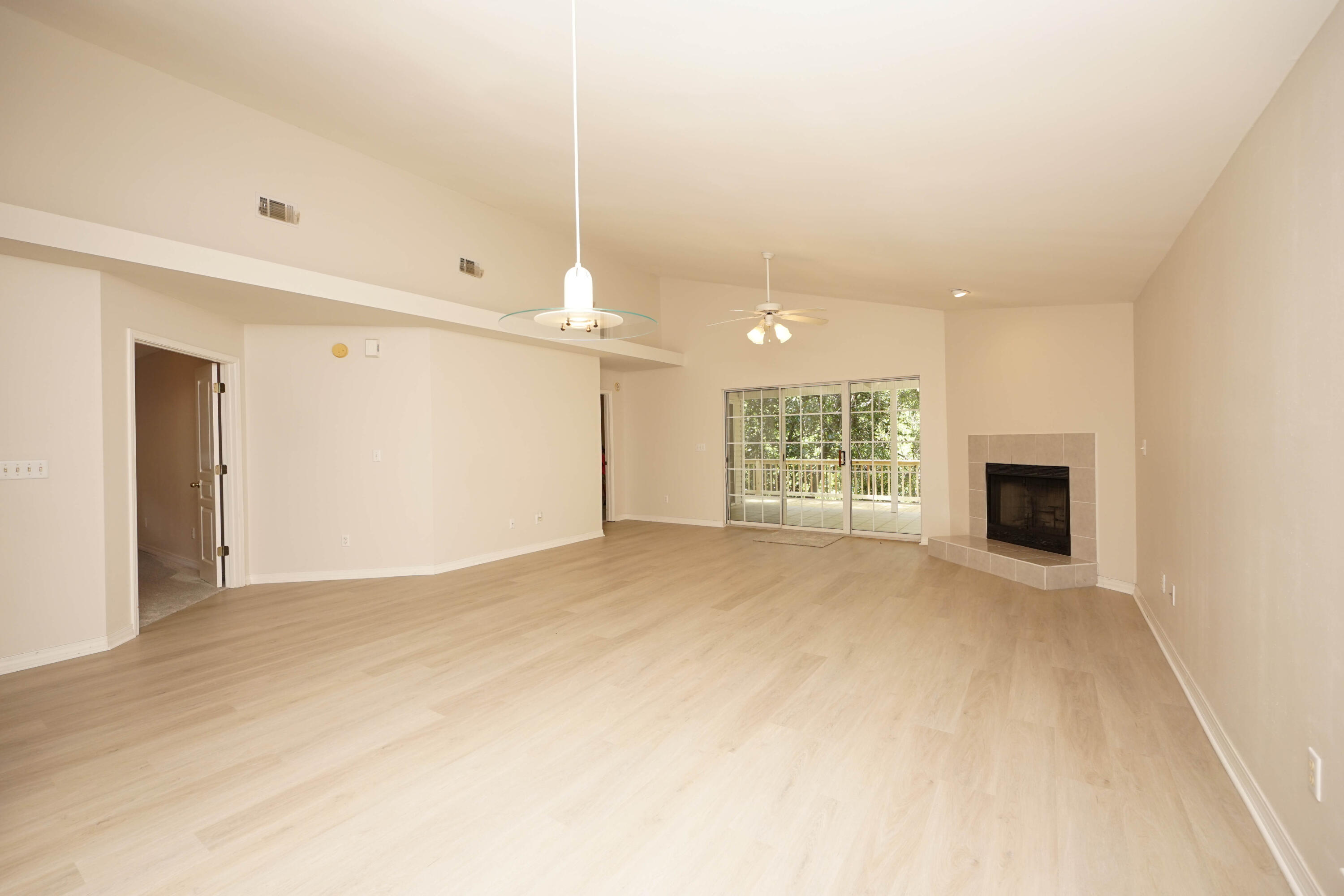 FOREST LAKE S/D - Residential