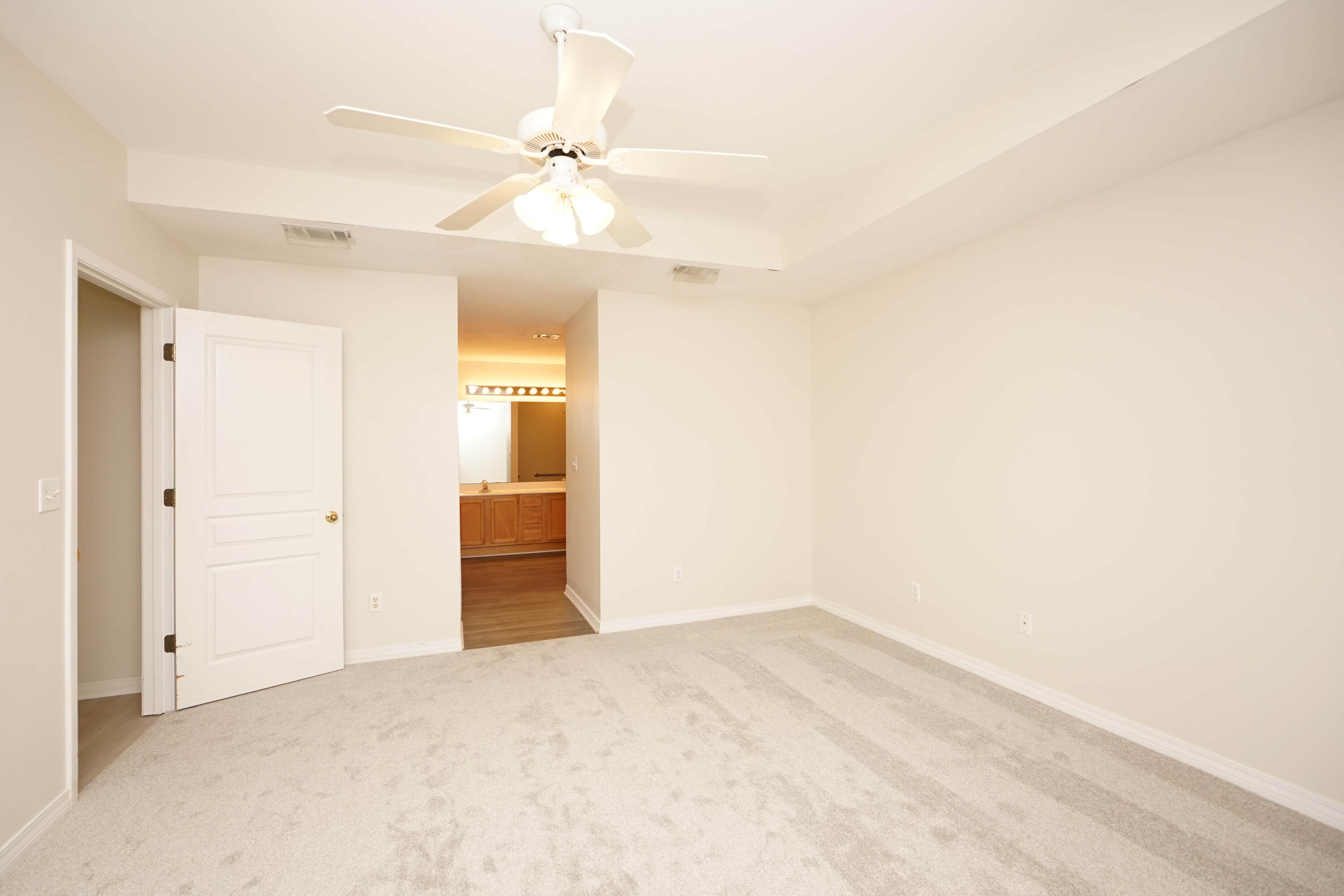 FOREST LAKE S/D - Residential