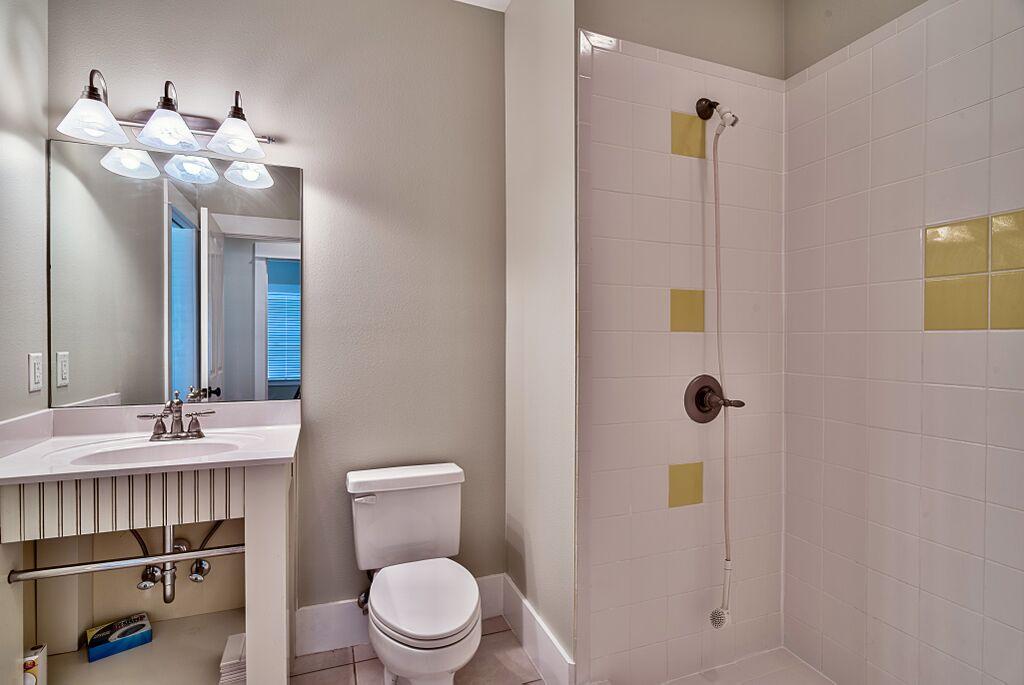 MAGNOLIA BEACH 1ST ADDN - Residential