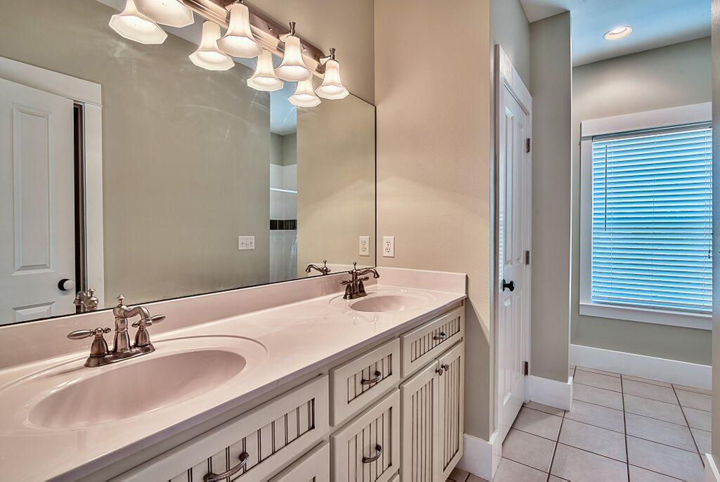 MAGNOLIA BEACH 1ST ADDN - Residential