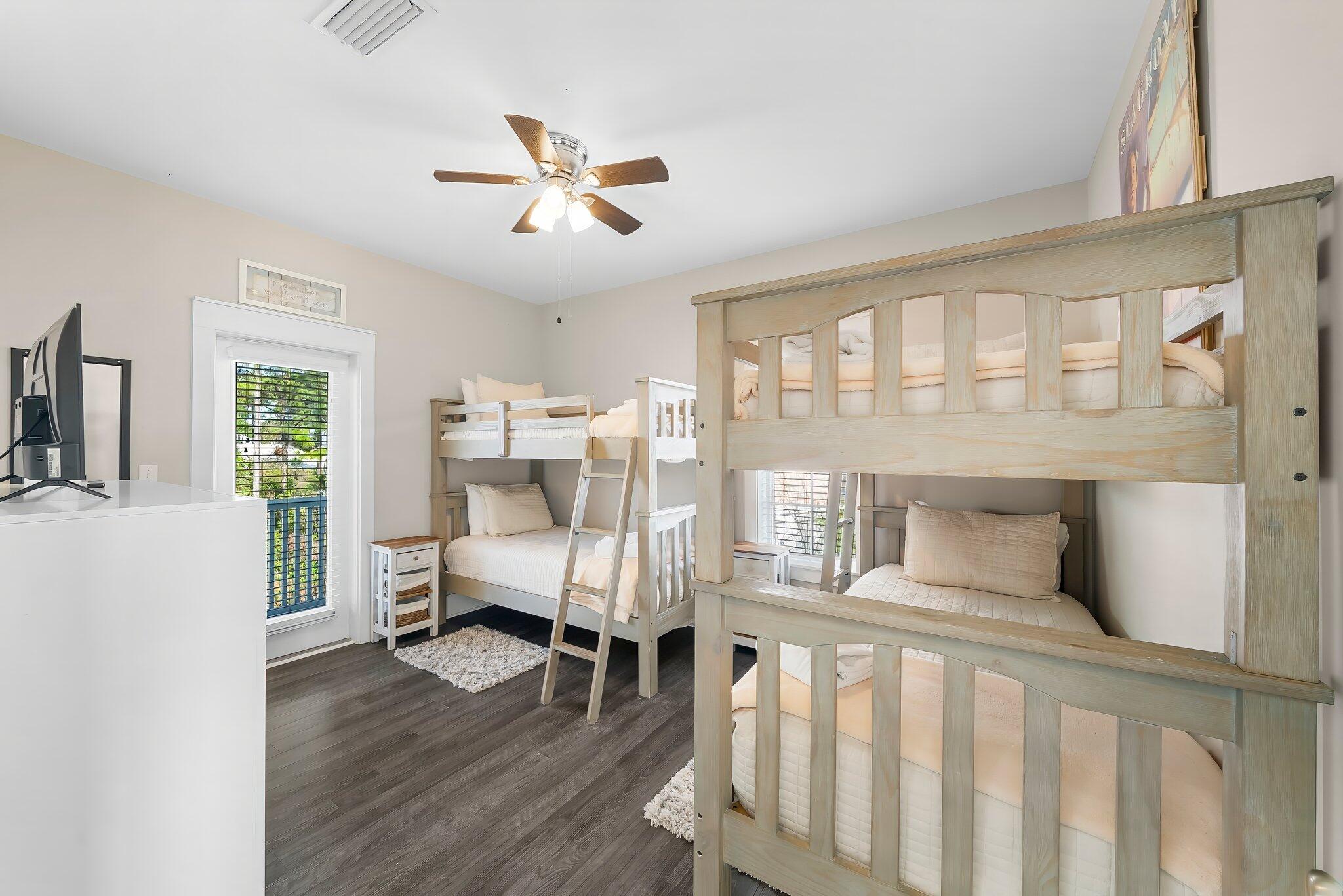 BUNGALOWS AT SEAGROVE BEACH - Residential