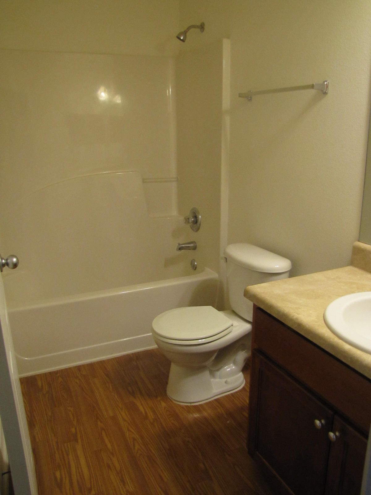 OLD BETHEL ESTATES PH II - Residential Lease