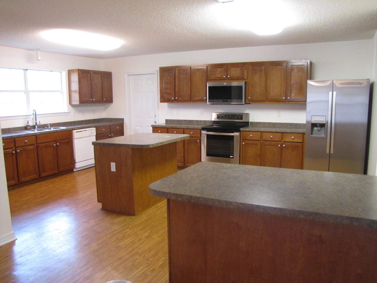 OLD BETHEL ESTATES PH II - Residential Lease