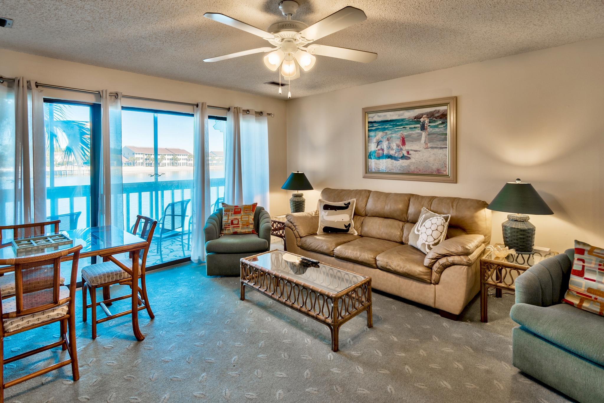 SEASCAPE CONDO LAKEFRONT VILLA (PHASE 6B) - Residential