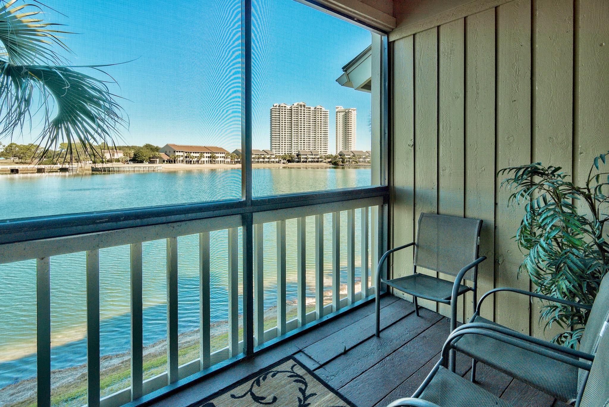 SEASCAPE CONDO LAKEFRONT VILLA (PHASE 6B) - Residential