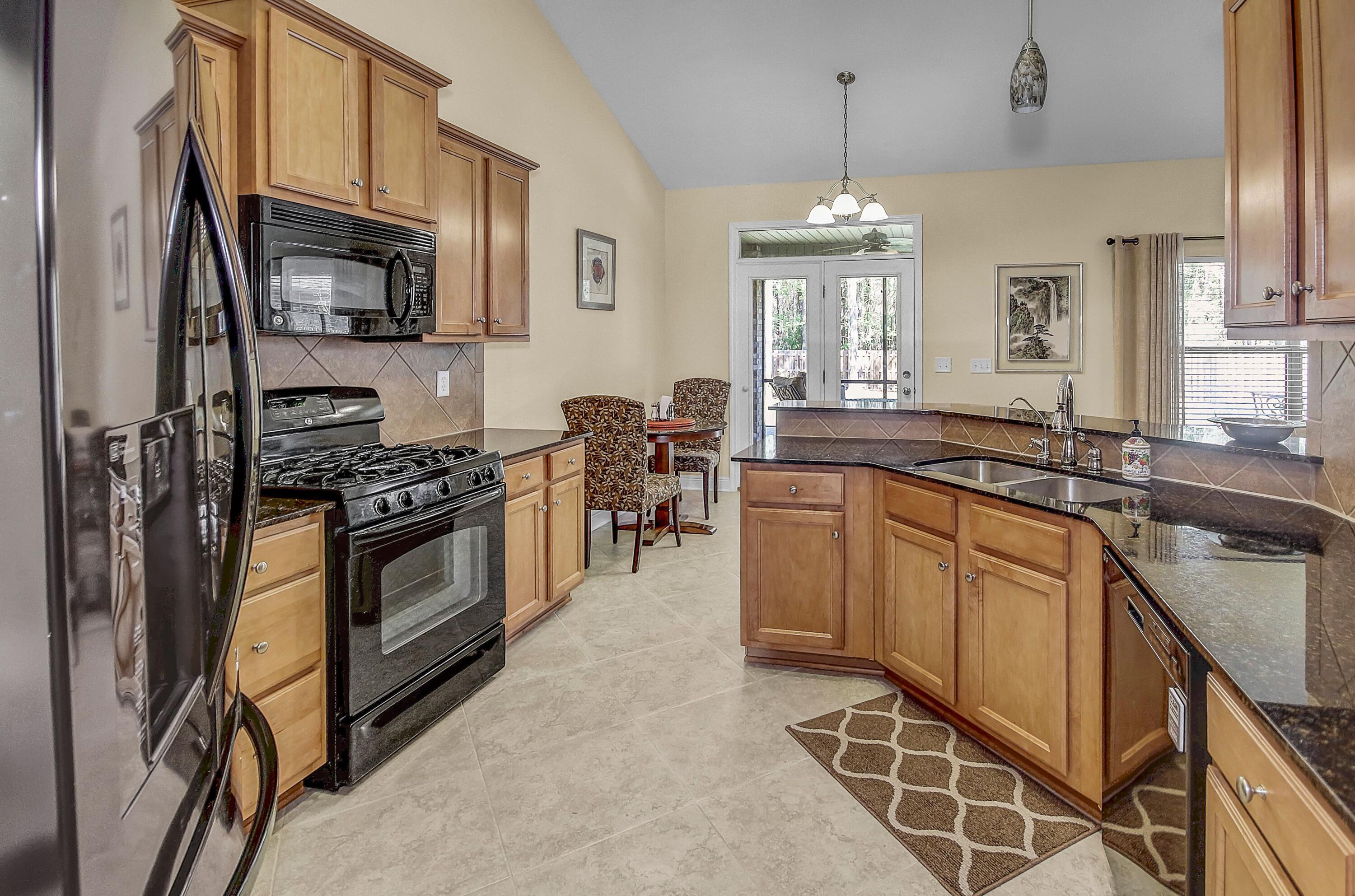 HAMMOCK BAY - Residential