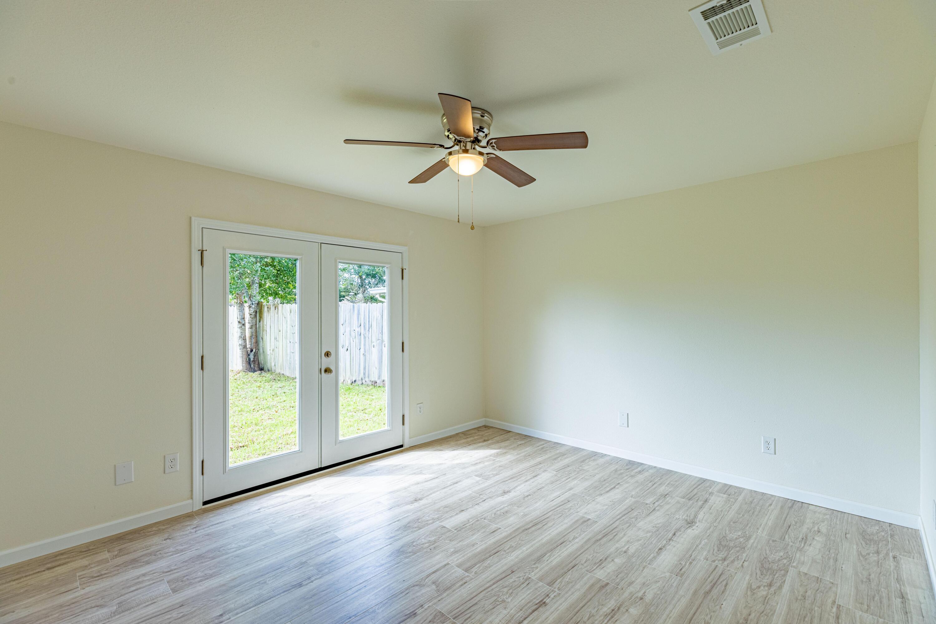 BAY MEADOWS - Residential