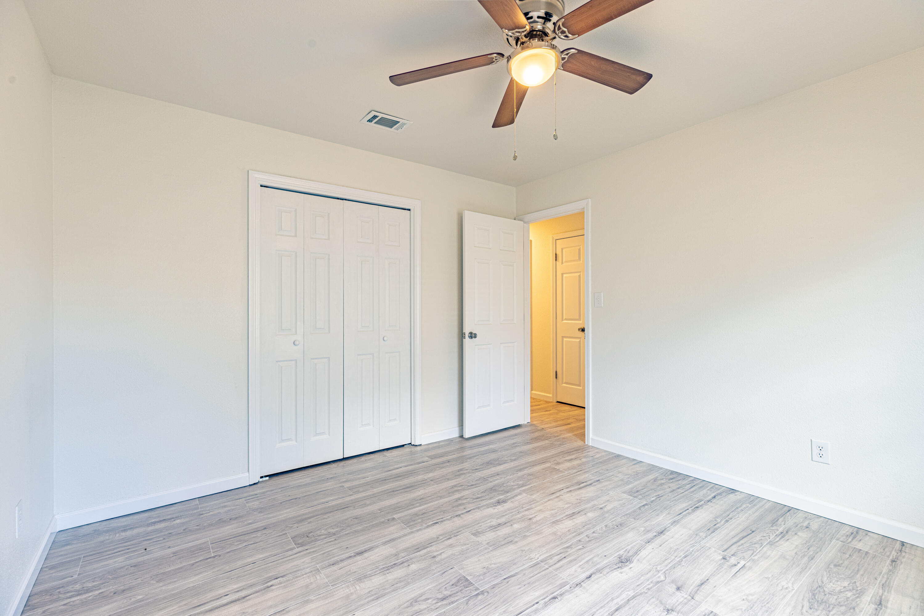 BAY MEADOWS - Residential