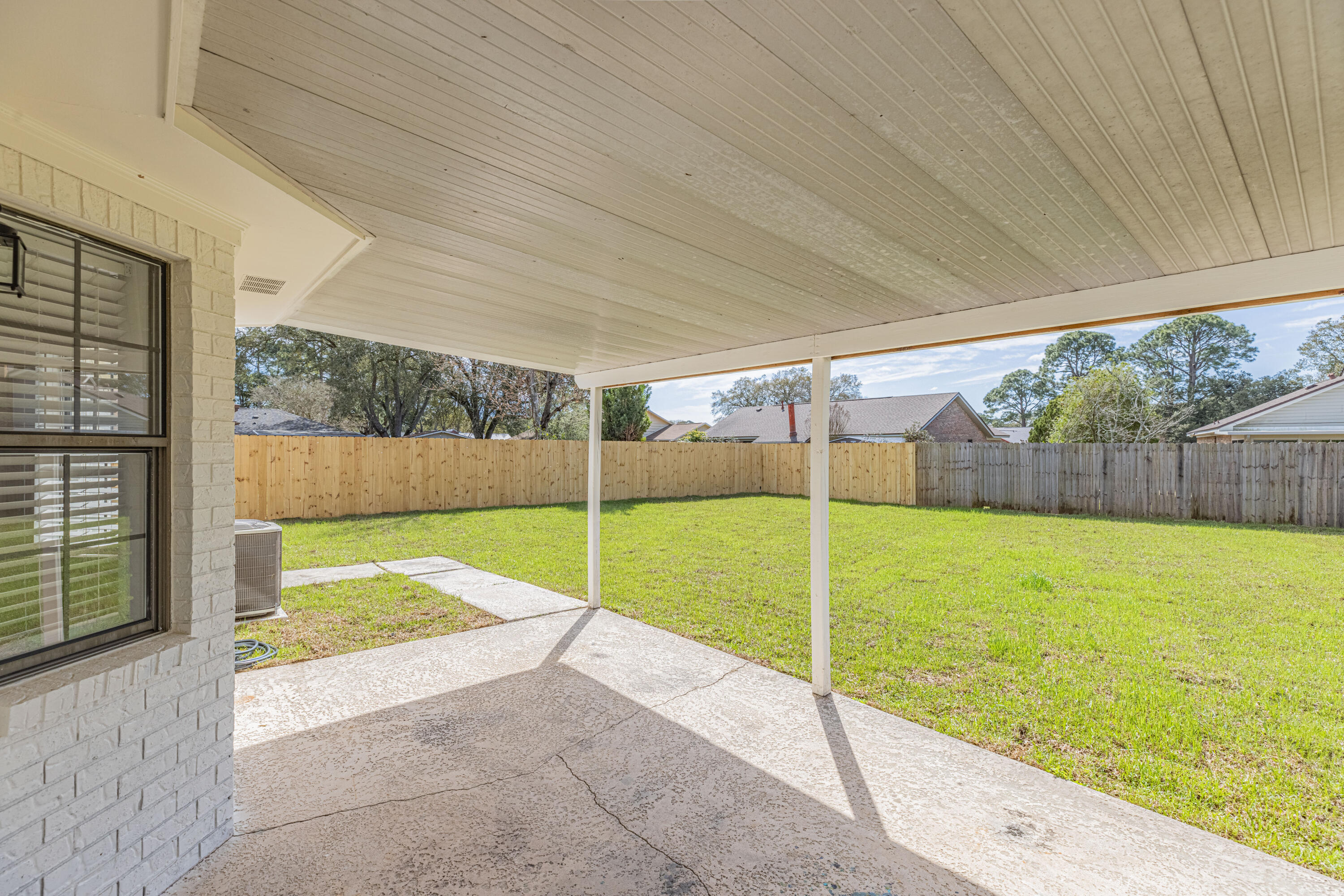 BAY MEADOWS - Residential