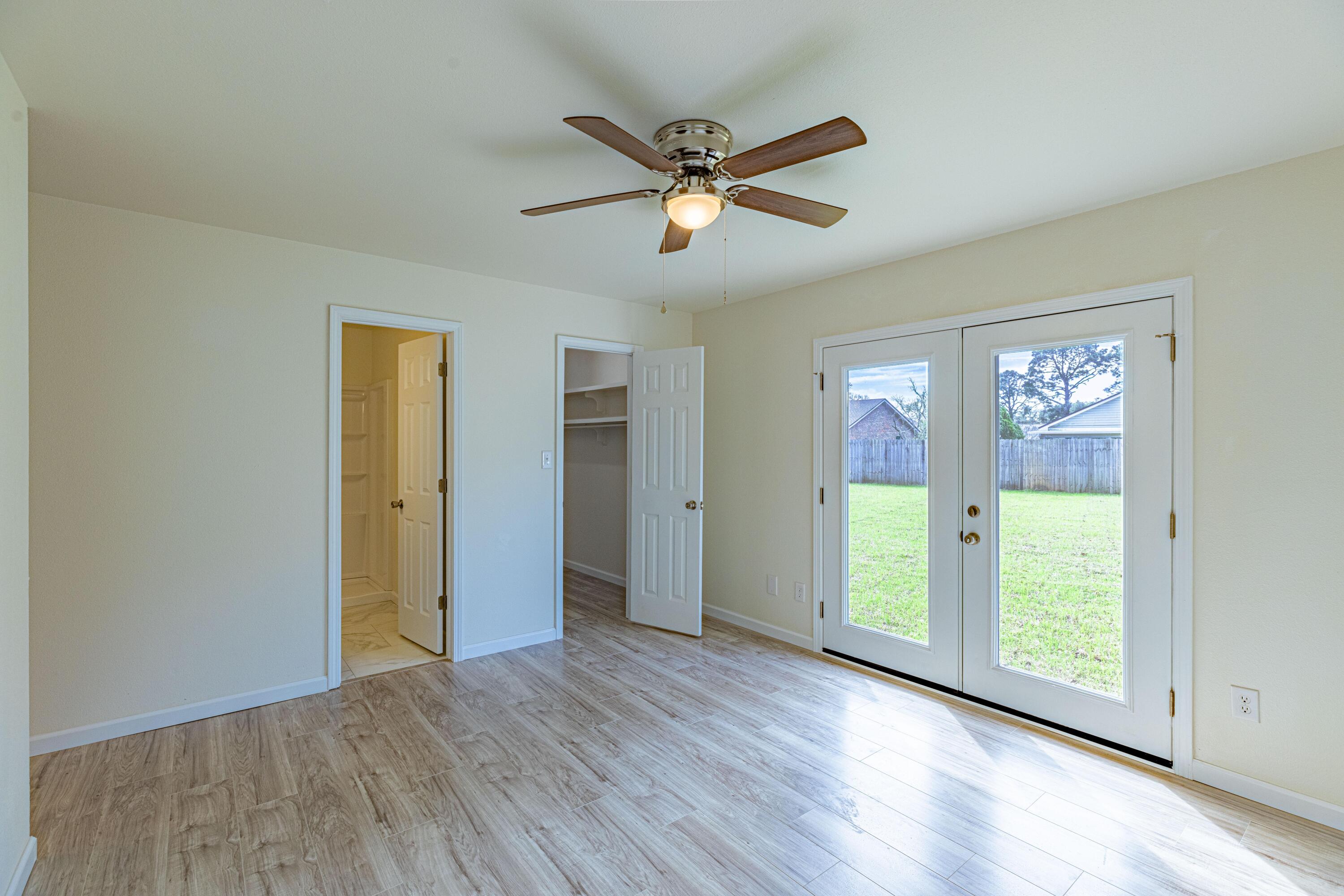 BAY MEADOWS - Residential
