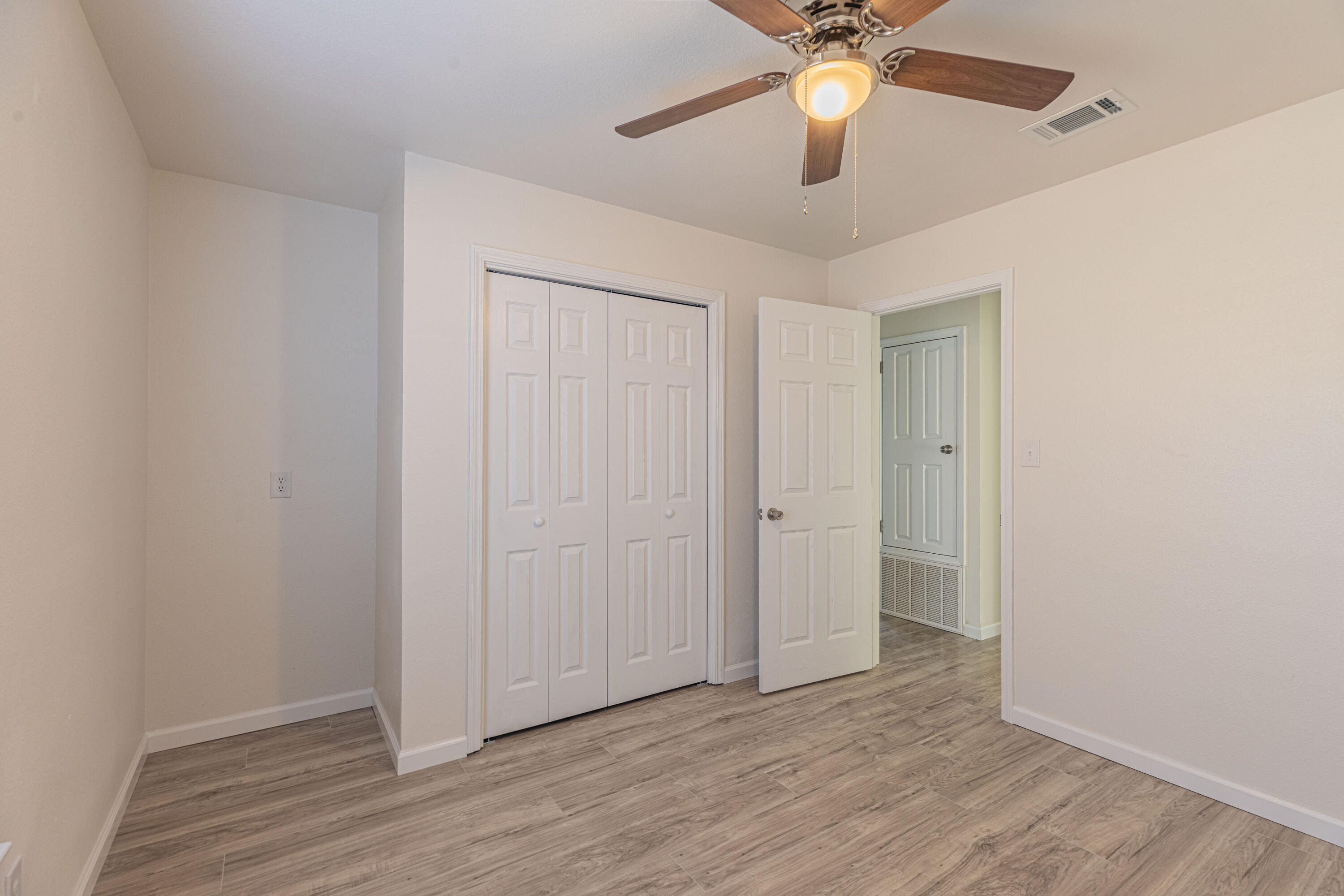 BAY MEADOWS - Residential