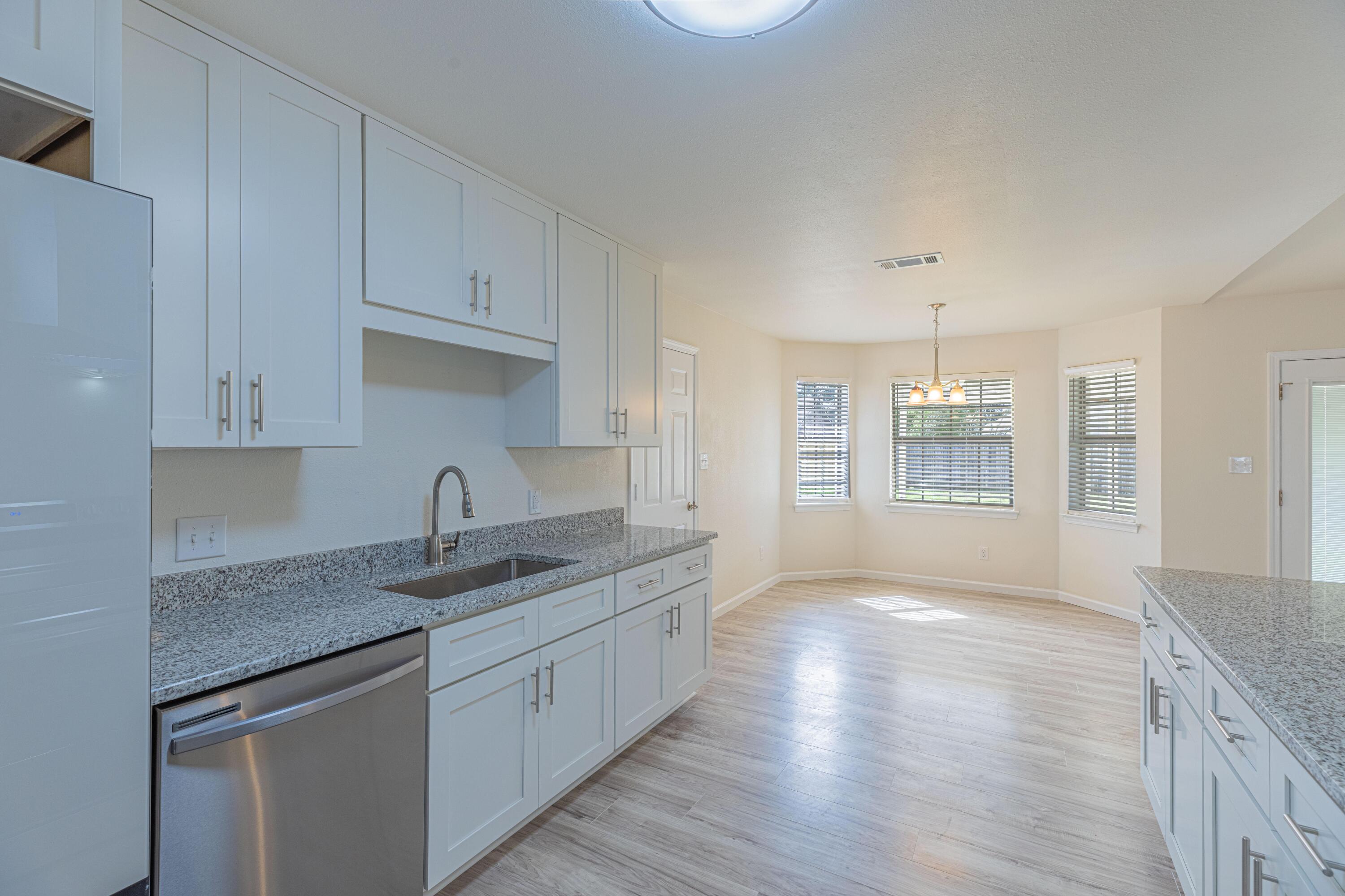 BAY MEADOWS - Residential