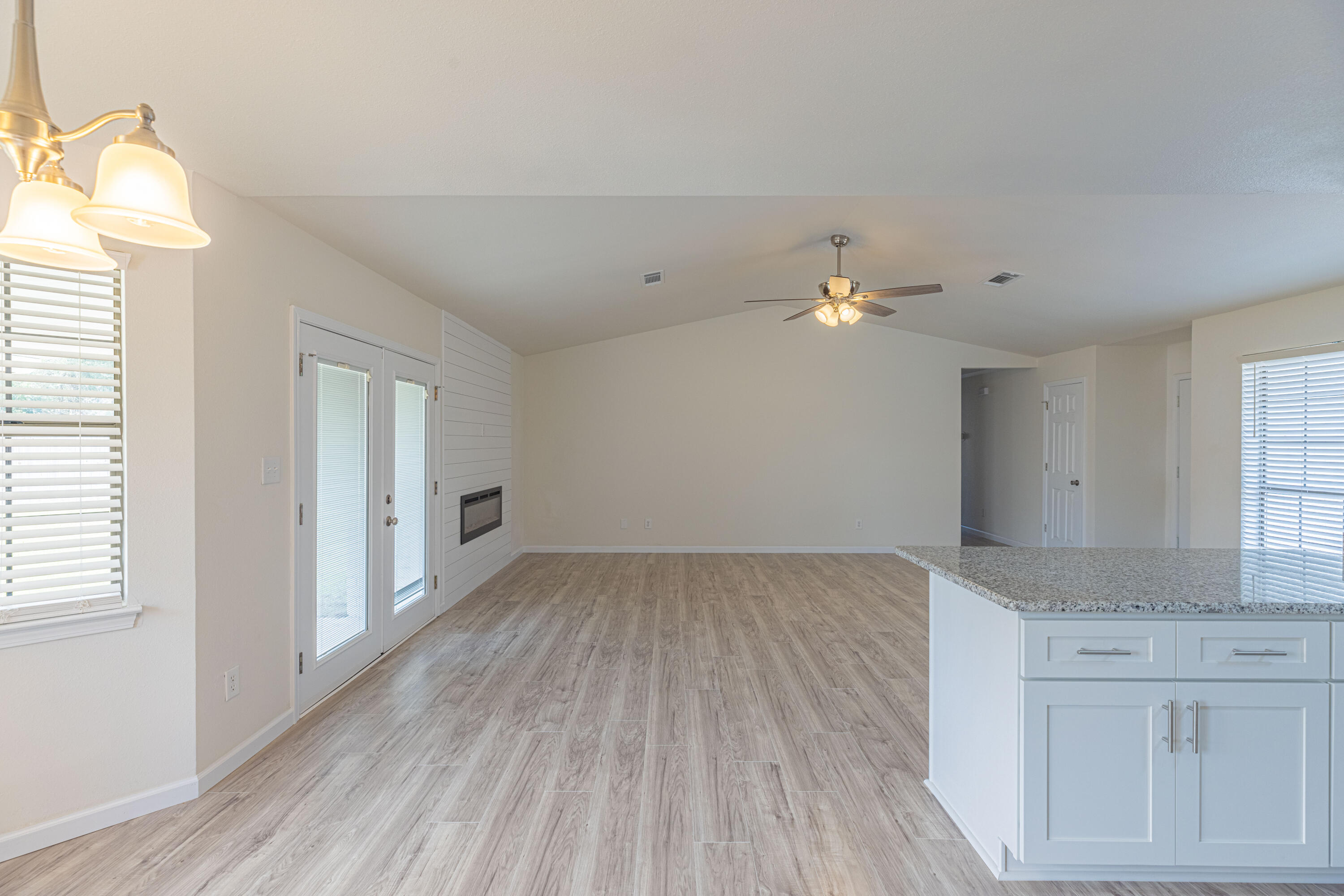 BAY MEADOWS - Residential
