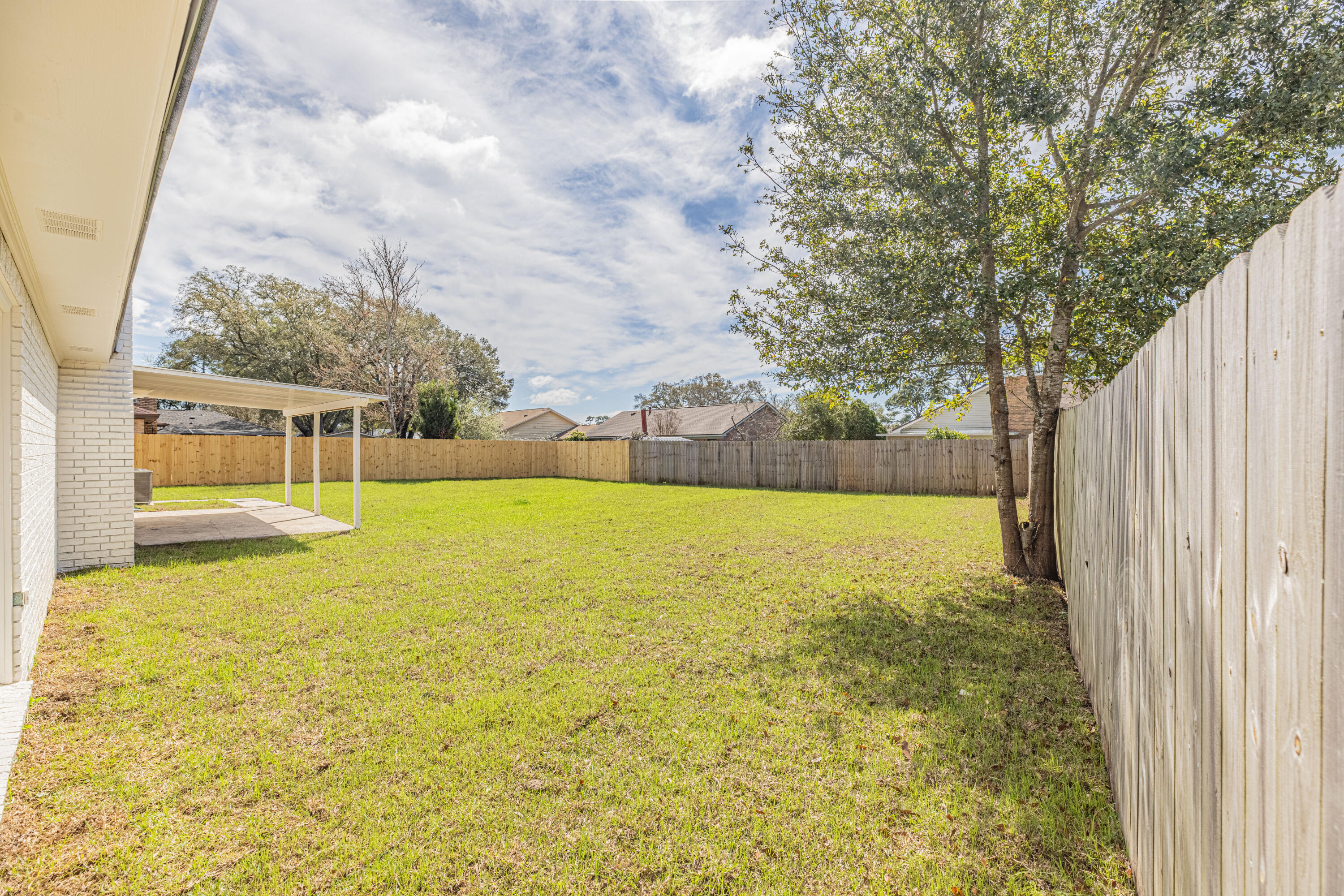 BAY MEADOWS - Residential