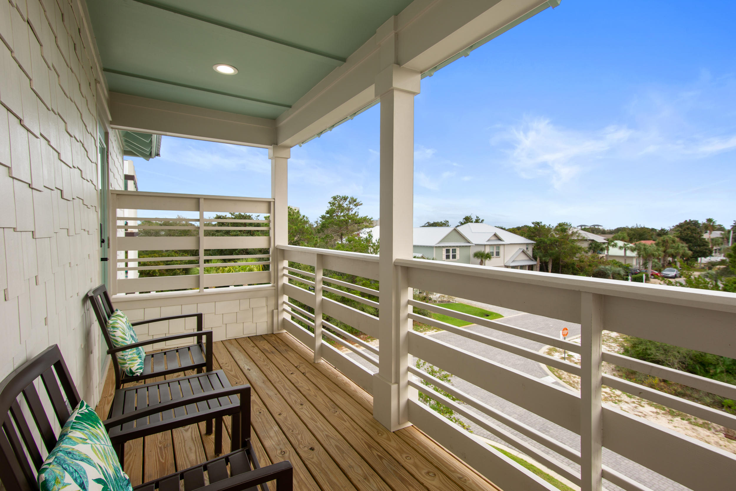 FRANGISTA BEACH 2ND ADDN - Residential