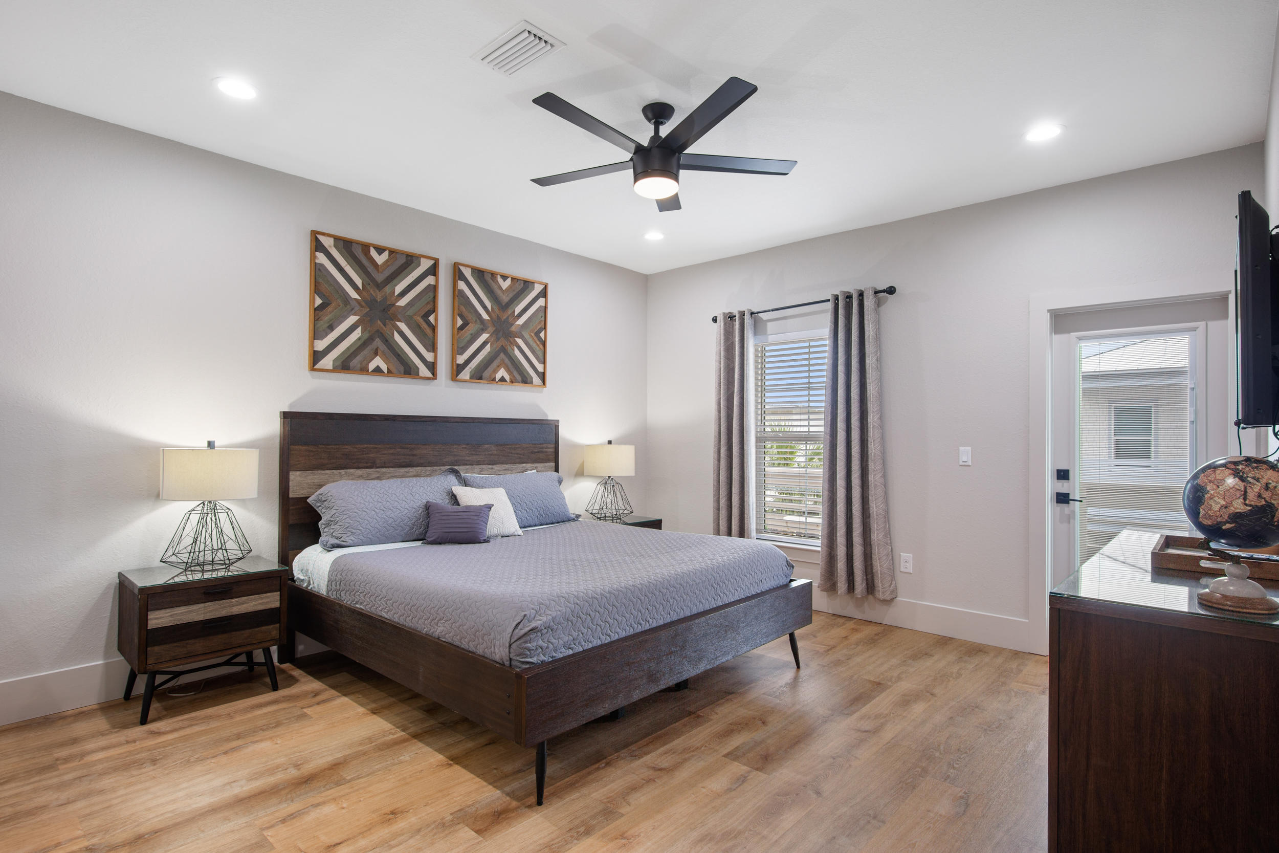 FRANGISTA BEACH 2ND ADDN - Residential