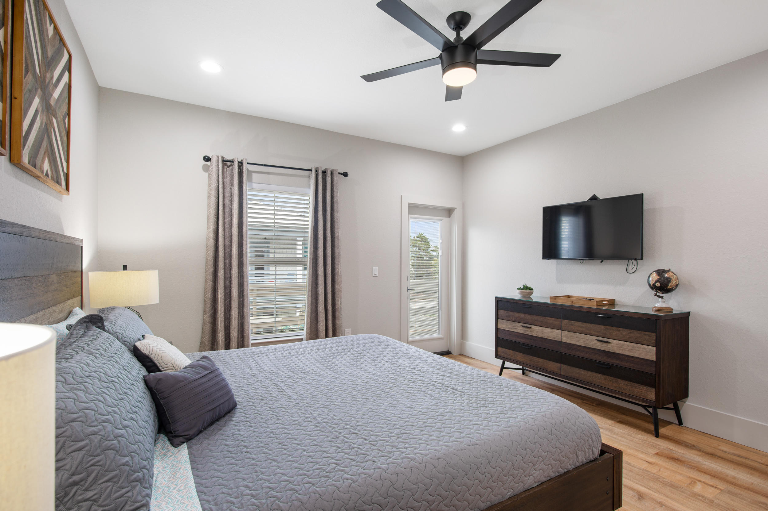 FRANGISTA BEACH 2ND ADDN - Residential