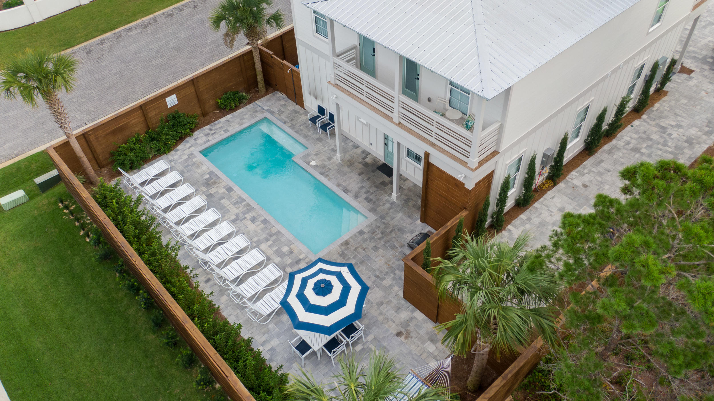FRANGISTA BEACH 2ND ADDN - Residential