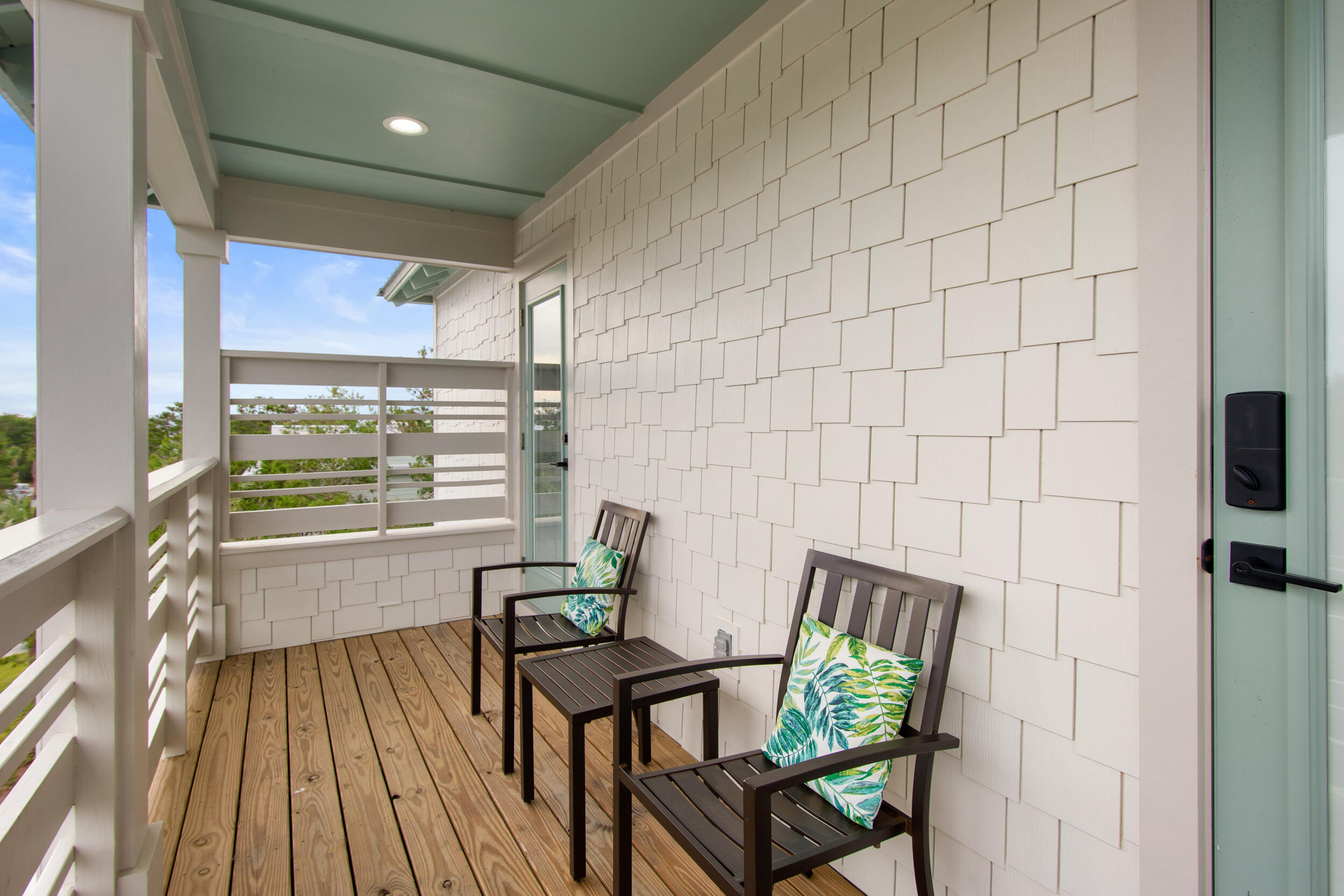 FRANGISTA BEACH 2ND ADDN - Residential