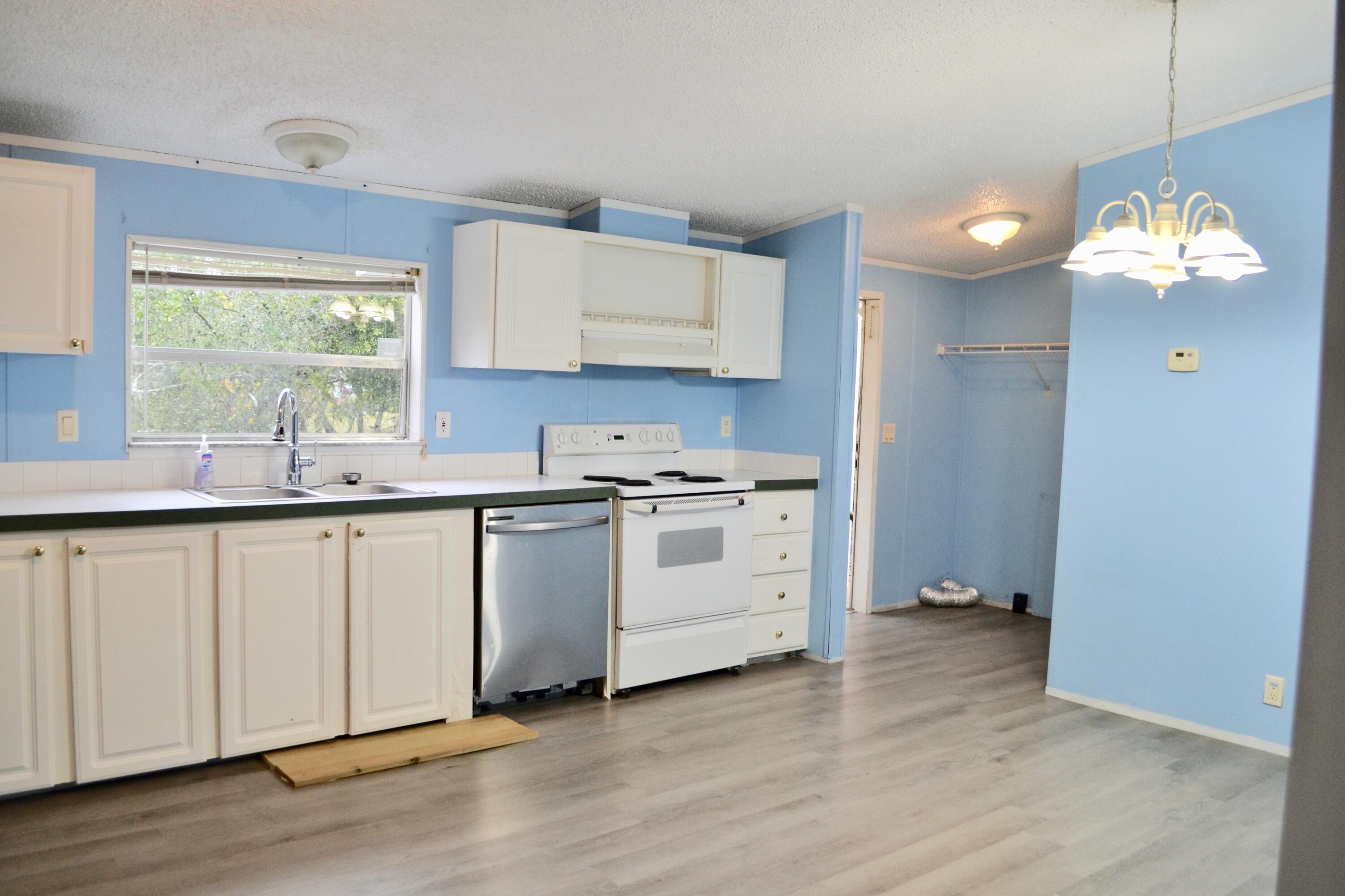 LAGUNA BEACH 7TH ADDN - Residential