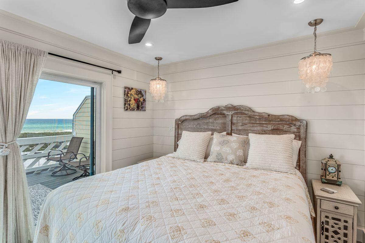 Shoreline 9 Townhouses - Residential