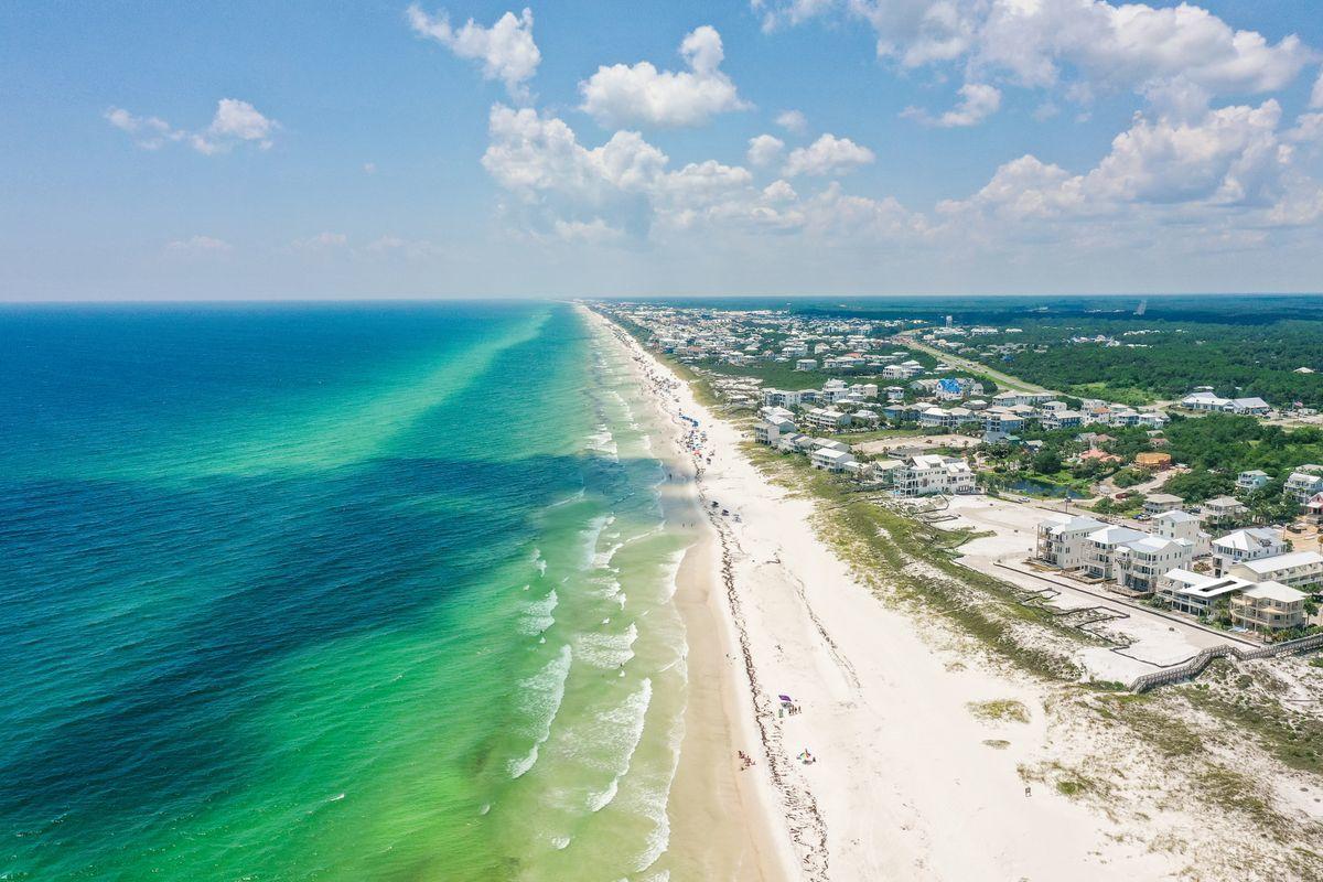 Shoreline 9 Townhouses - Residential