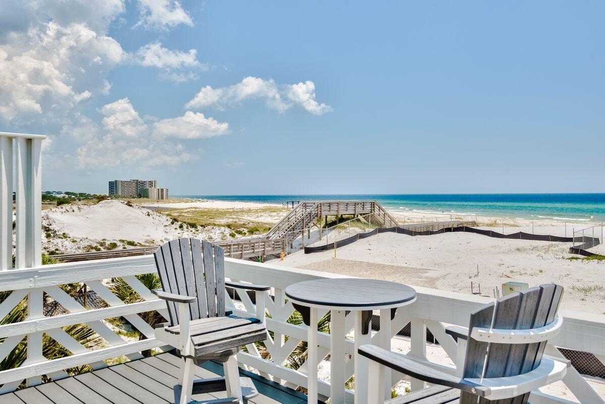 Shoreline 9 Townhouses - Residential