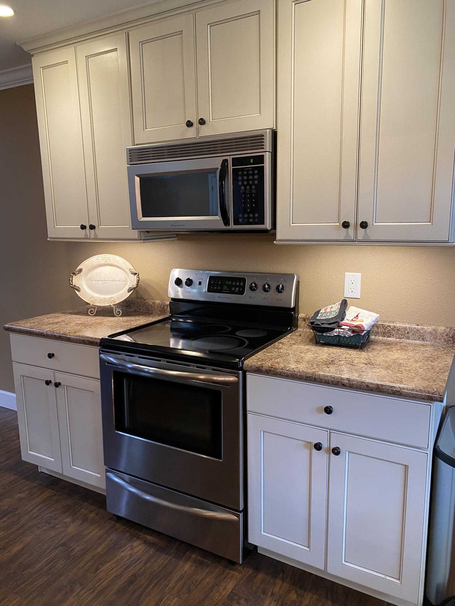 LAKE SHARON ESTATES - Residential Lease