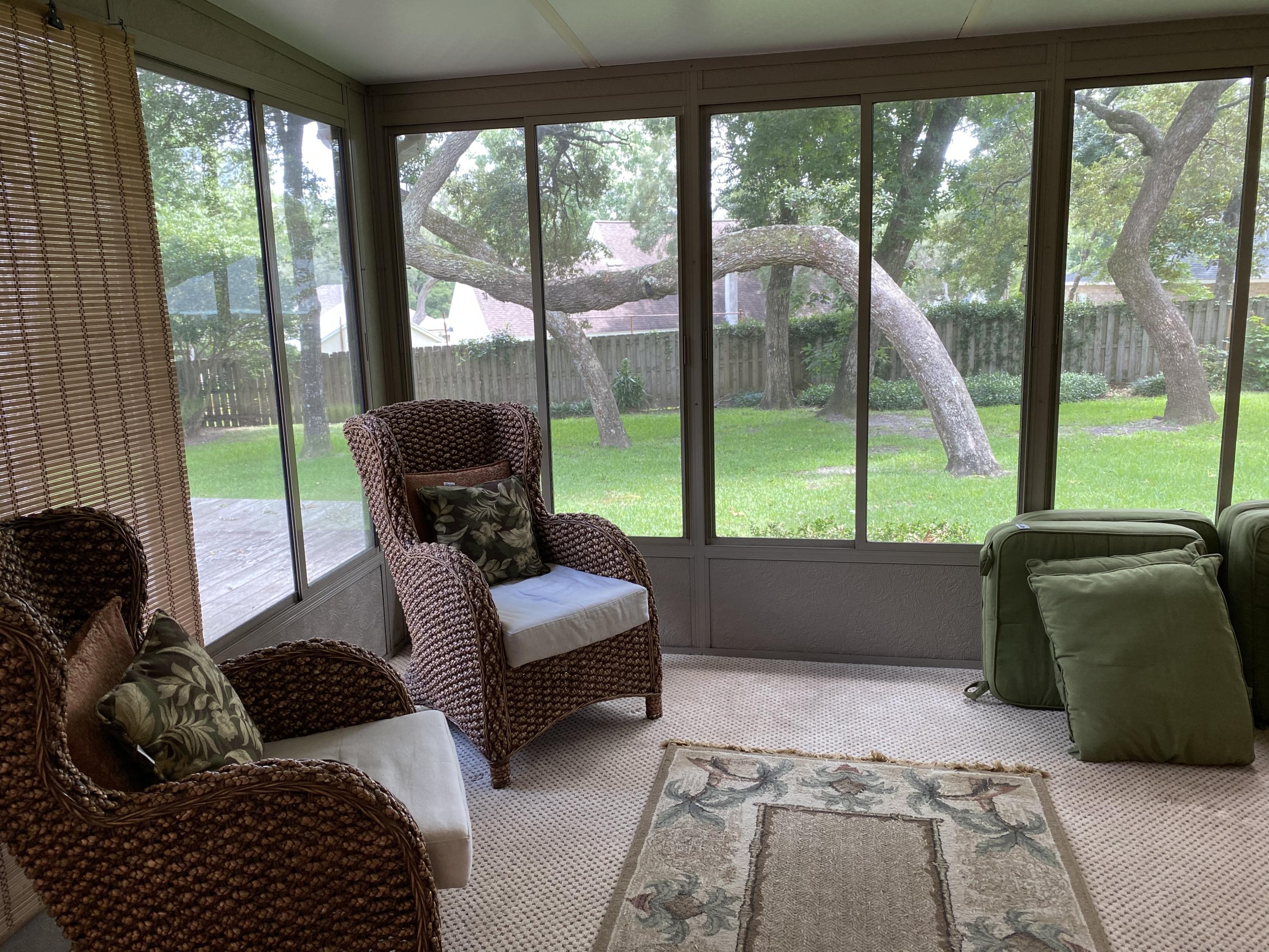 LAKE SHARON ESTATES - Residential Lease