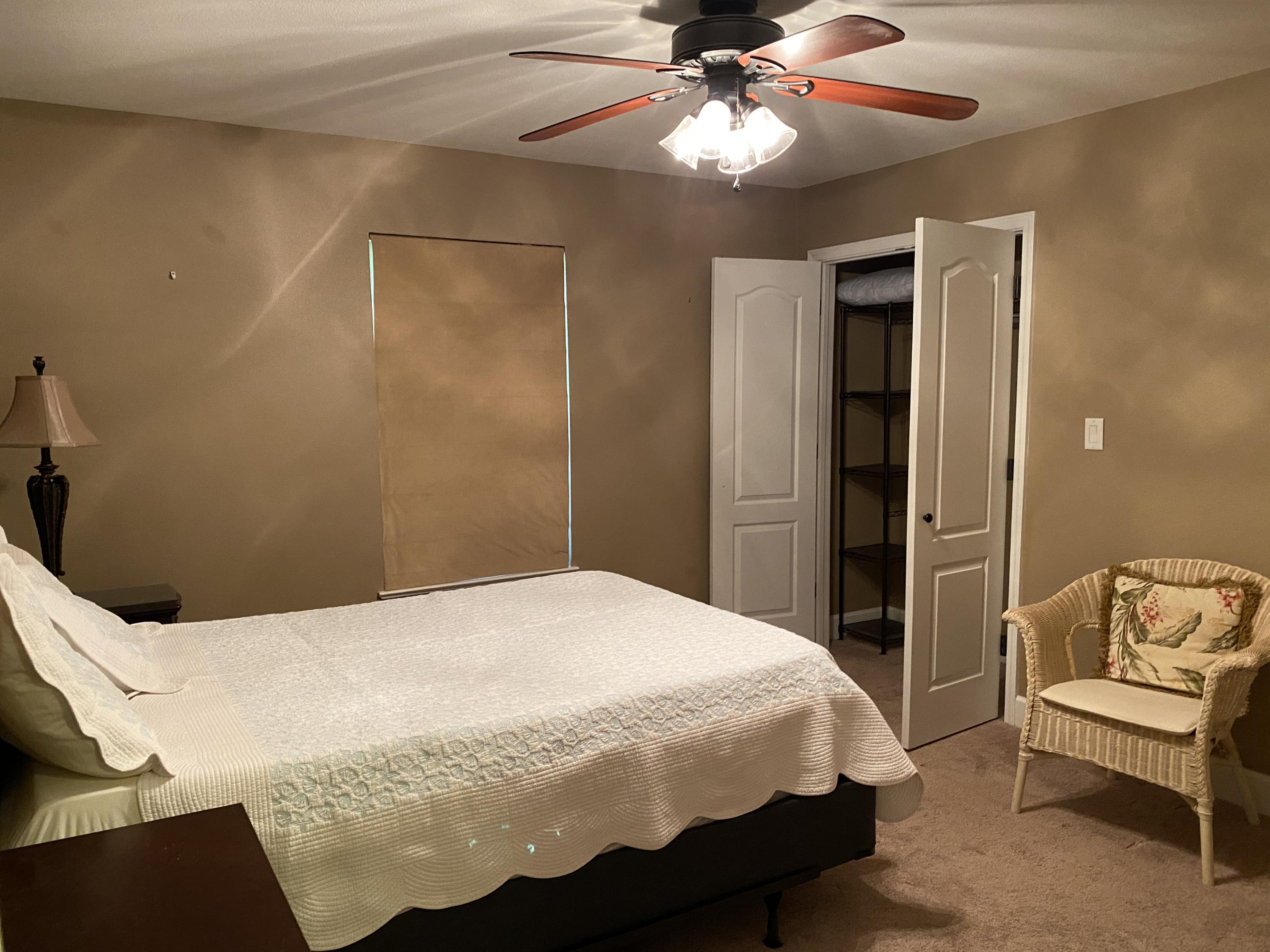 LAKE SHARON ESTATES - Residential Lease