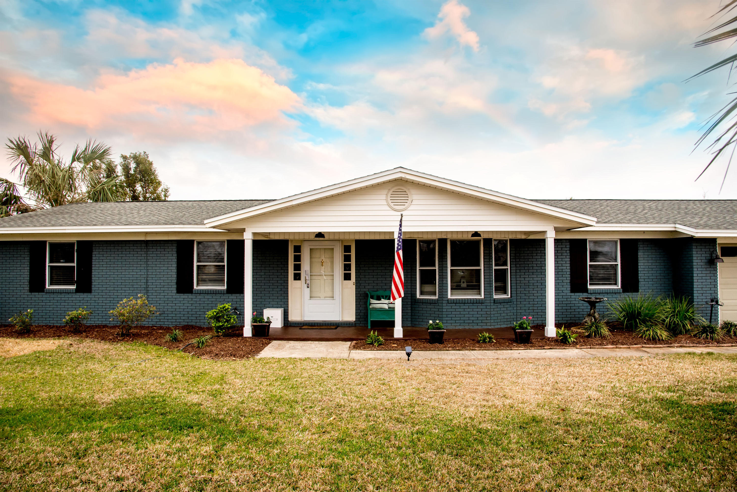 BAYWOOD SHORE ESTATES - Residential