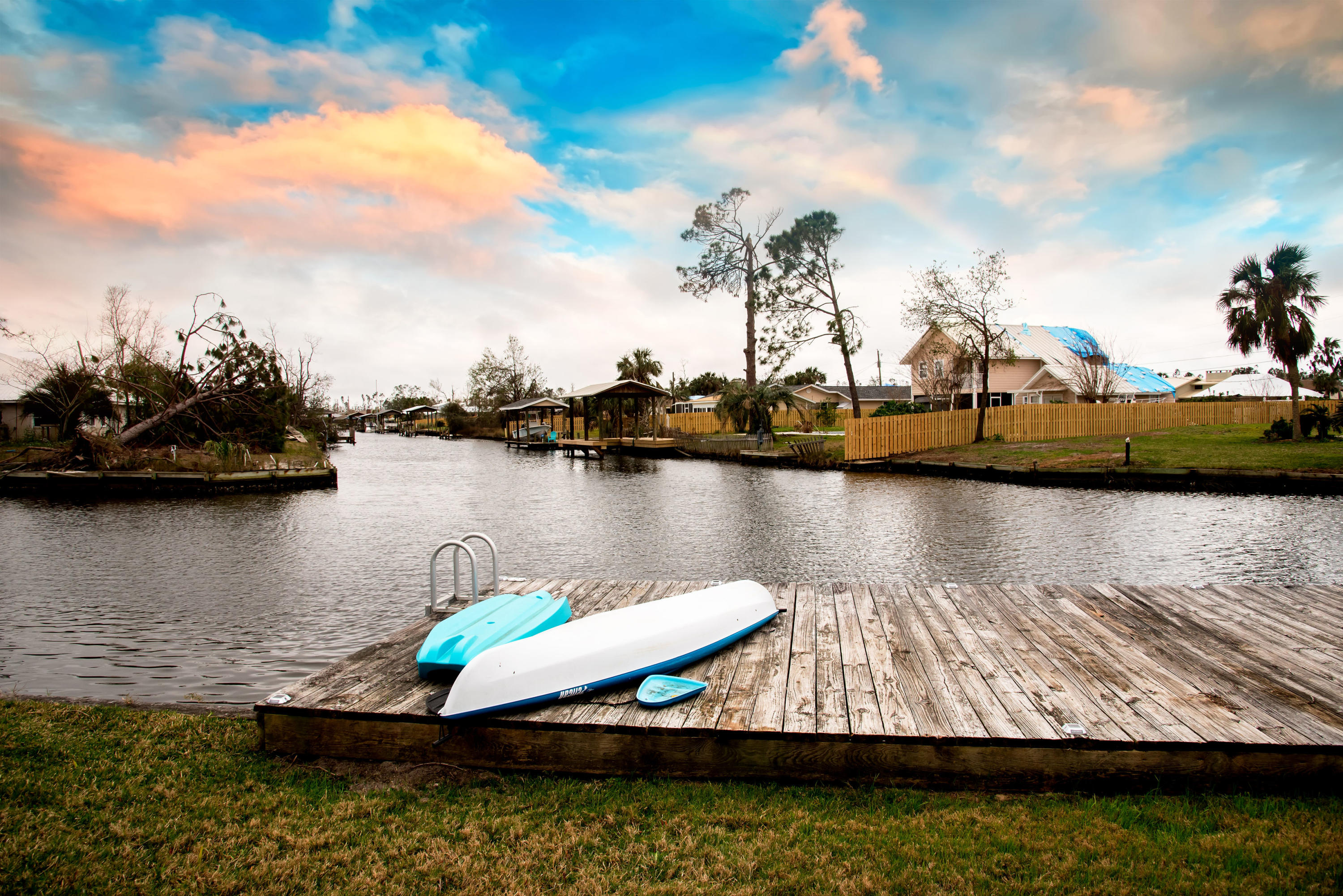 BAYWOOD SHORE ESTATES - Residential