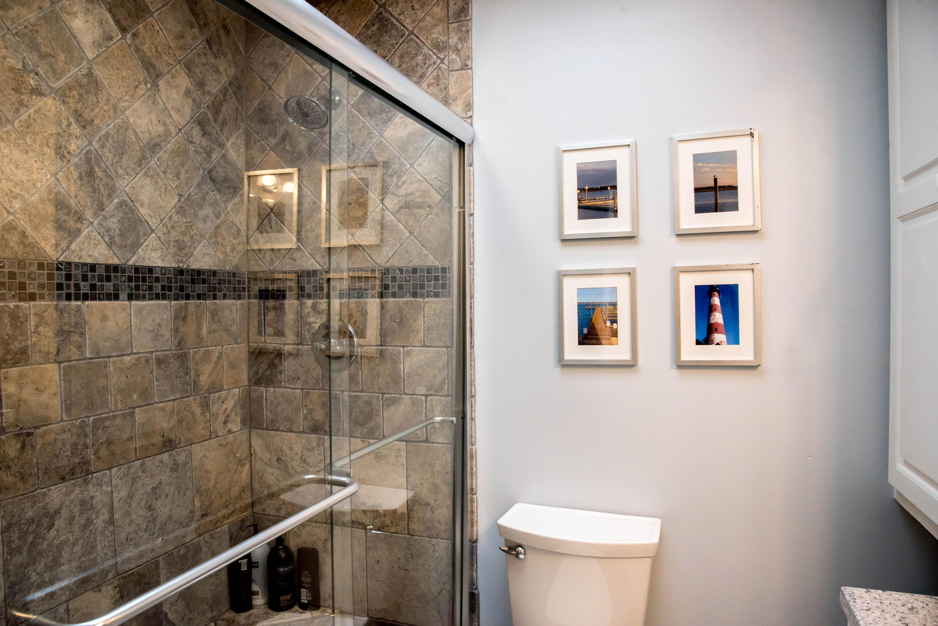 BAYWOOD SHORE ESTATES - Residential