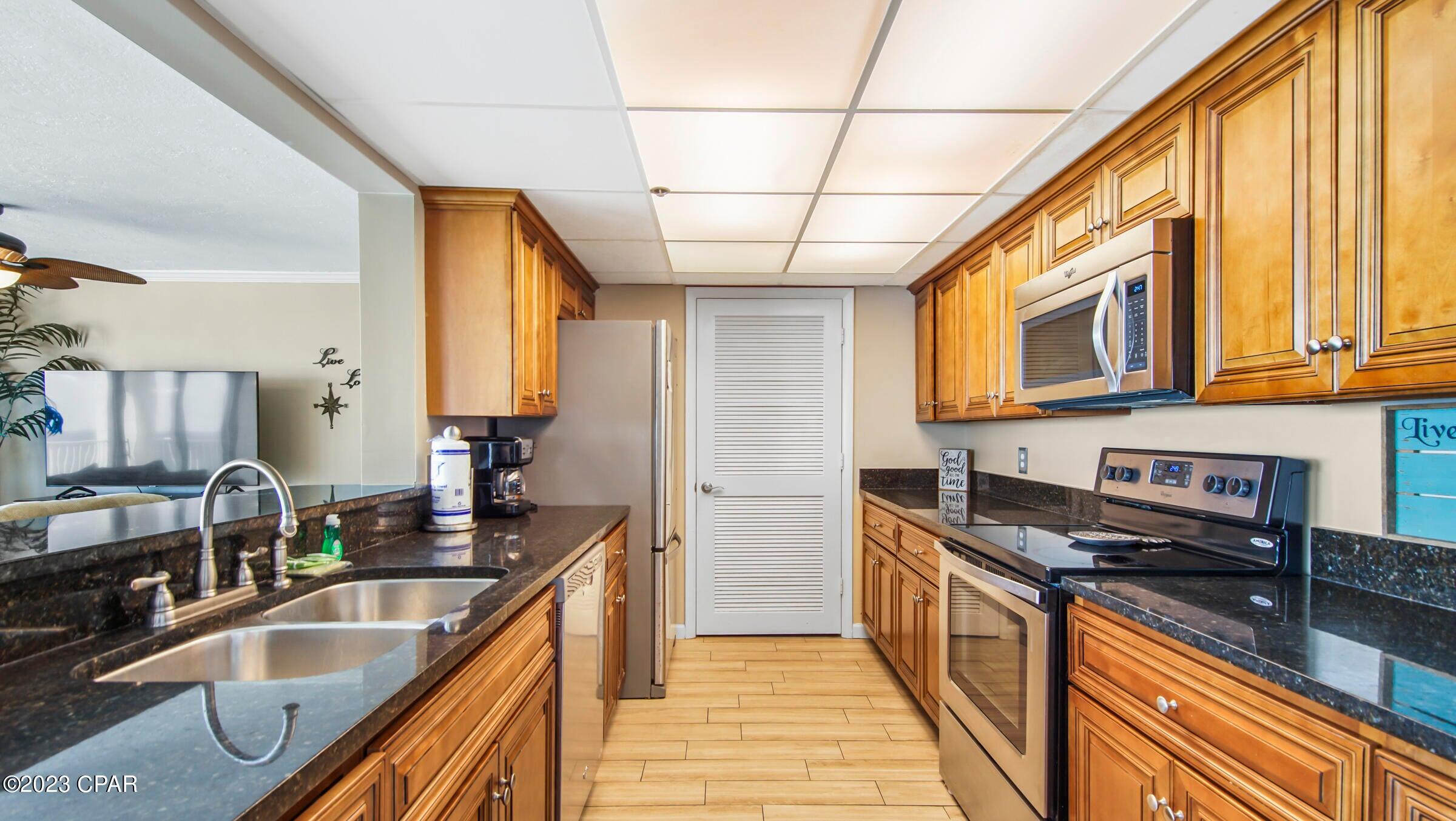 Long Beach Towers - Residential