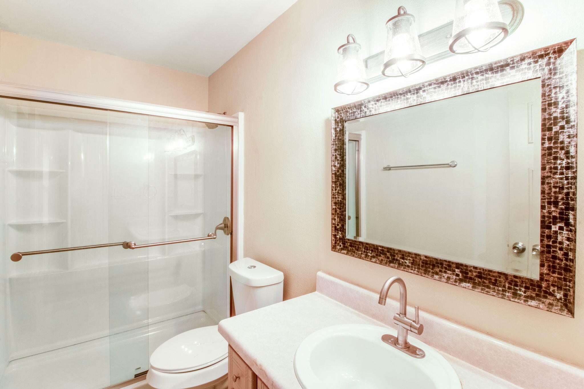 CRESTLINE - Residential