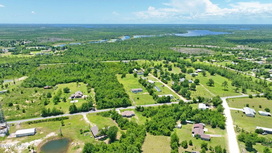 NO RECORDED SUBDIVISION - Land