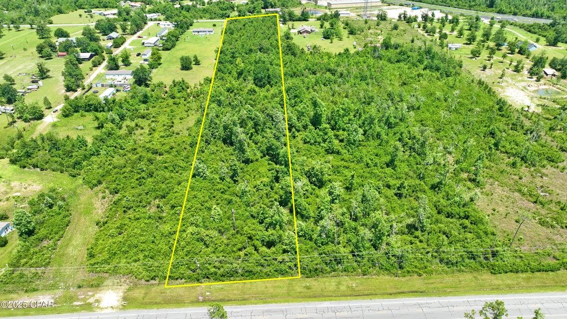 NO RECORDED SUBDIVISION - Land