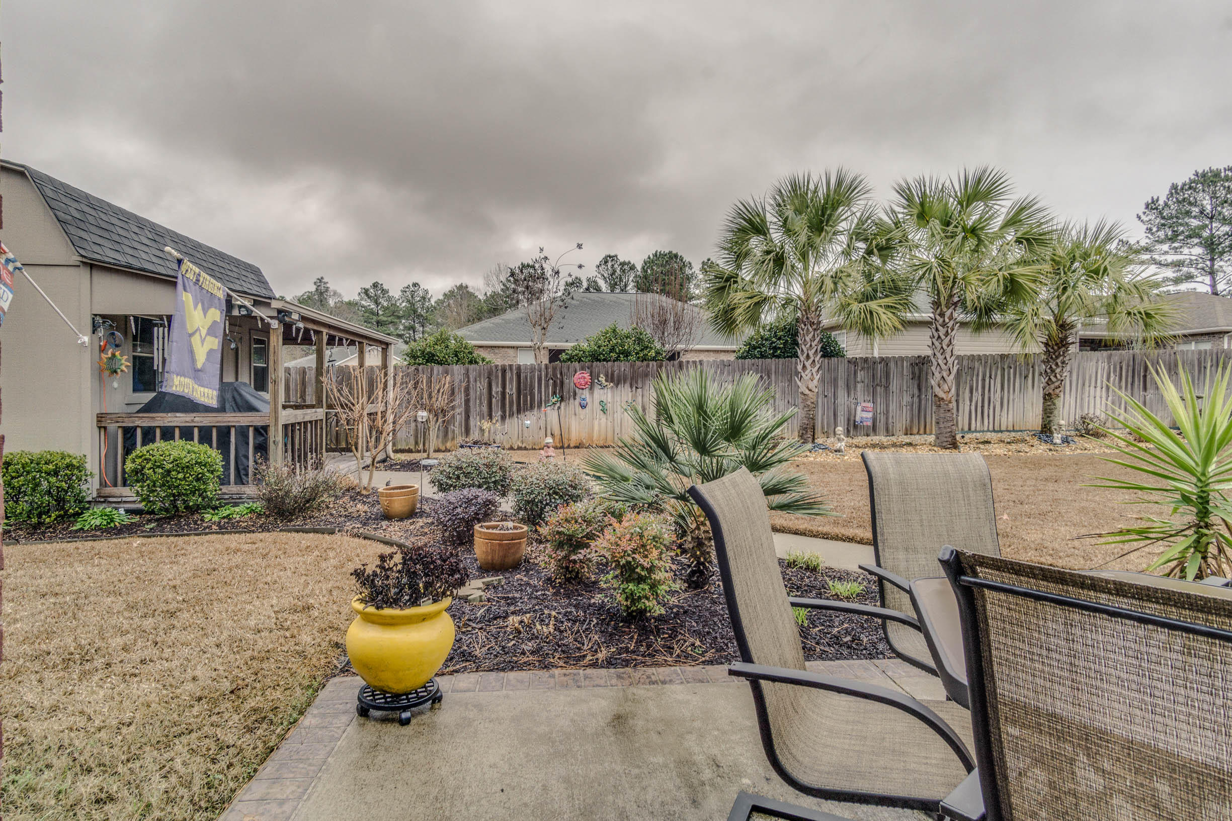 WINDMEADOWS - Residential