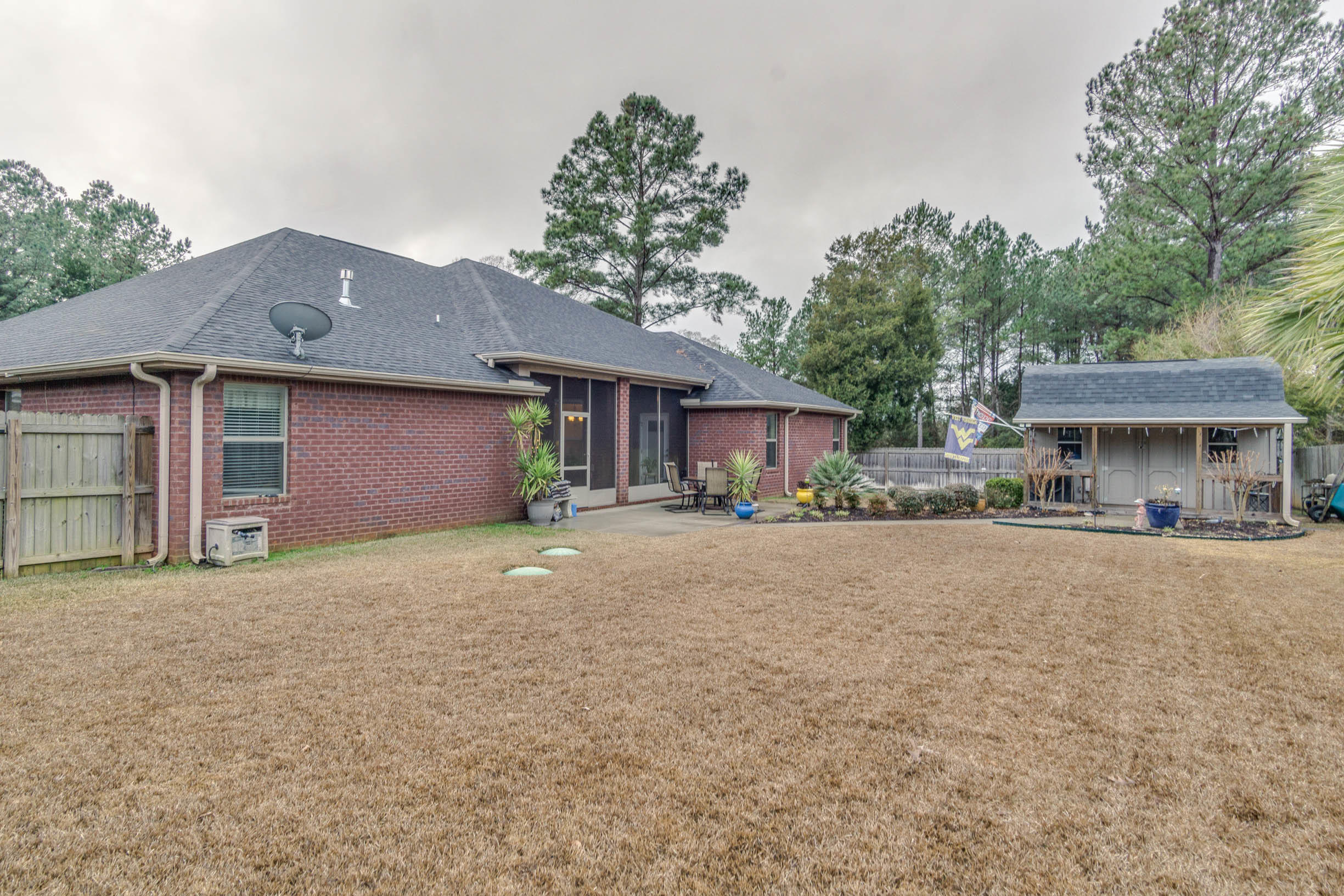 WINDMEADOWS - Residential