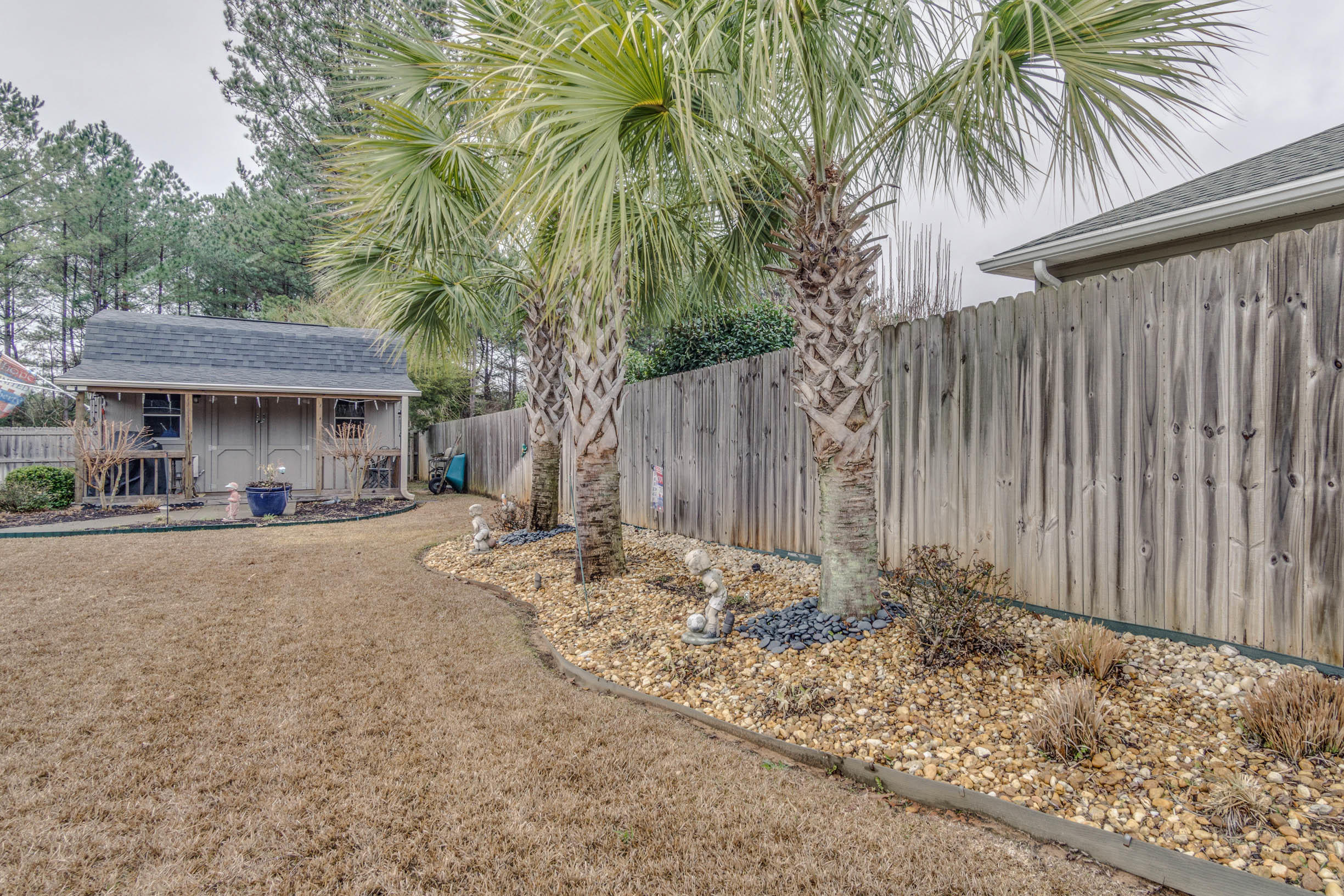 WINDMEADOWS - Residential