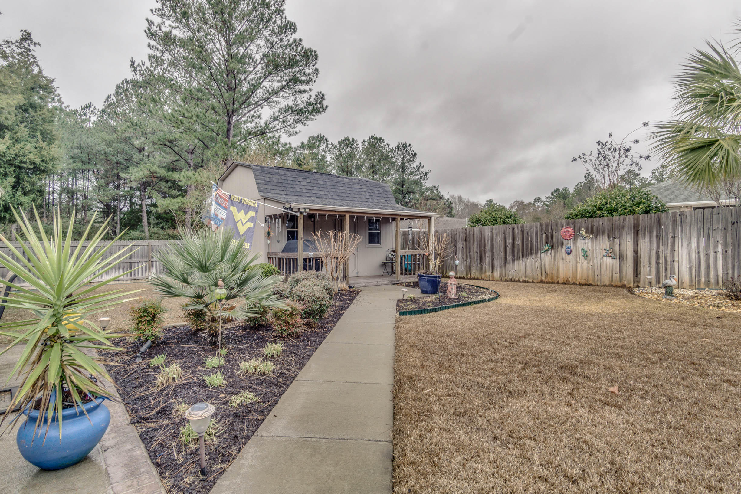 WINDMEADOWS - Residential