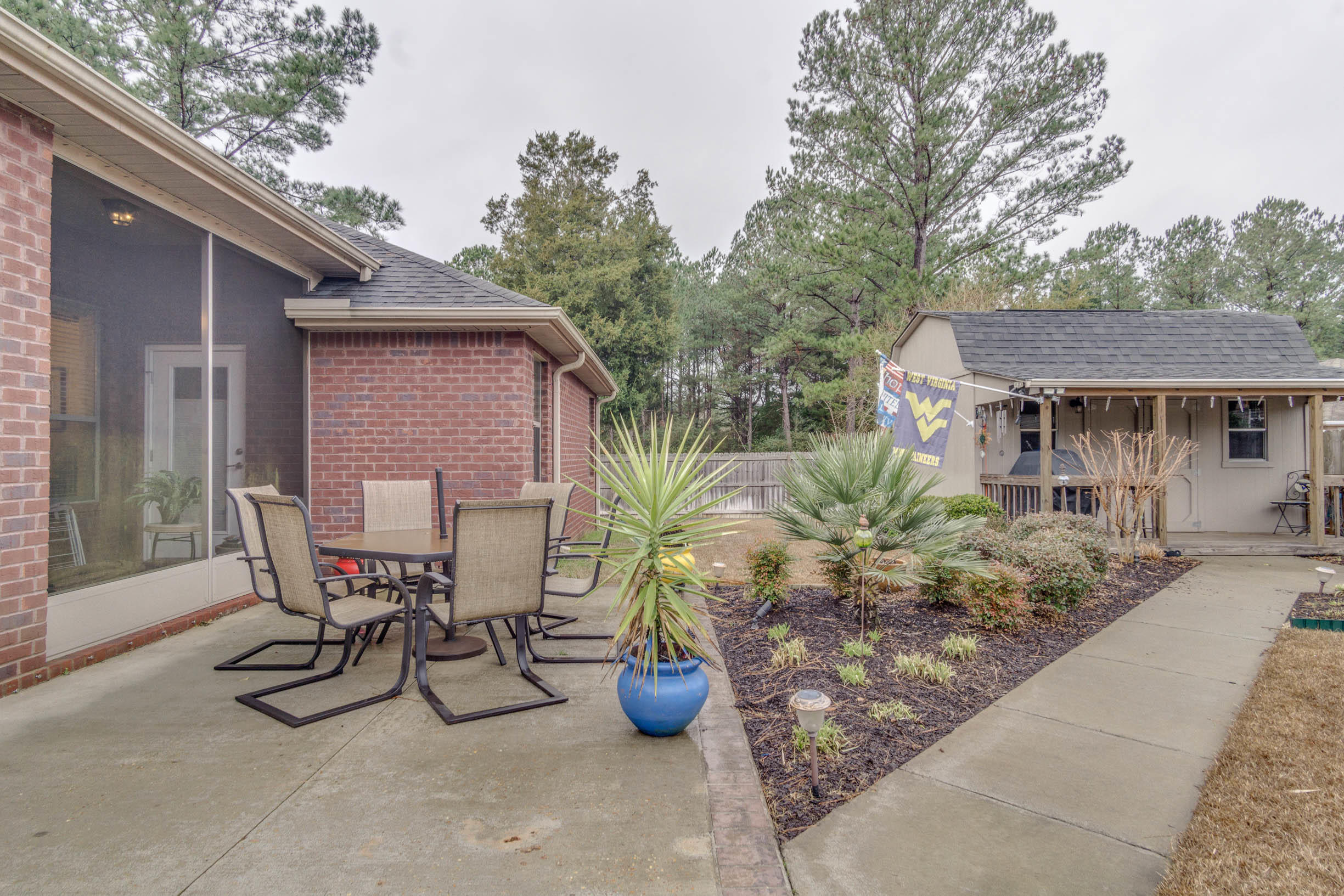 WINDMEADOWS - Residential