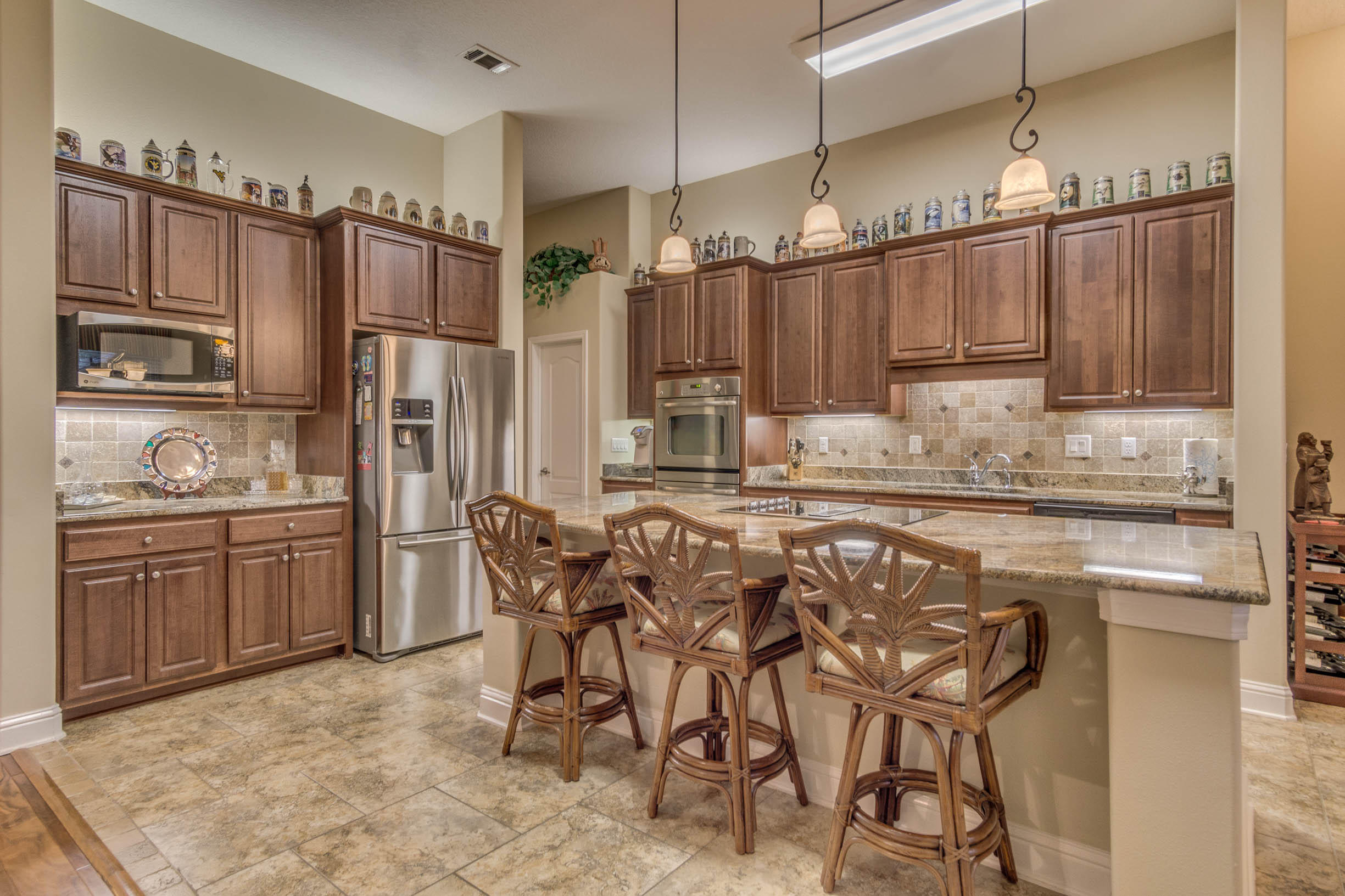 WINDMEADOWS - Residential