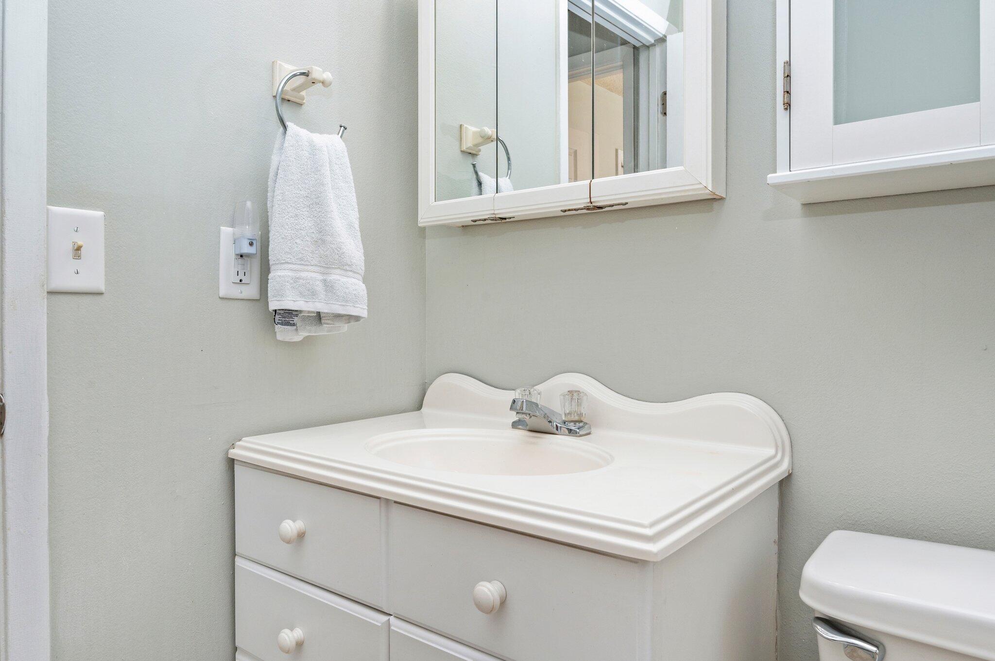 PINE MEADOWS 1ST ADDN - Residential