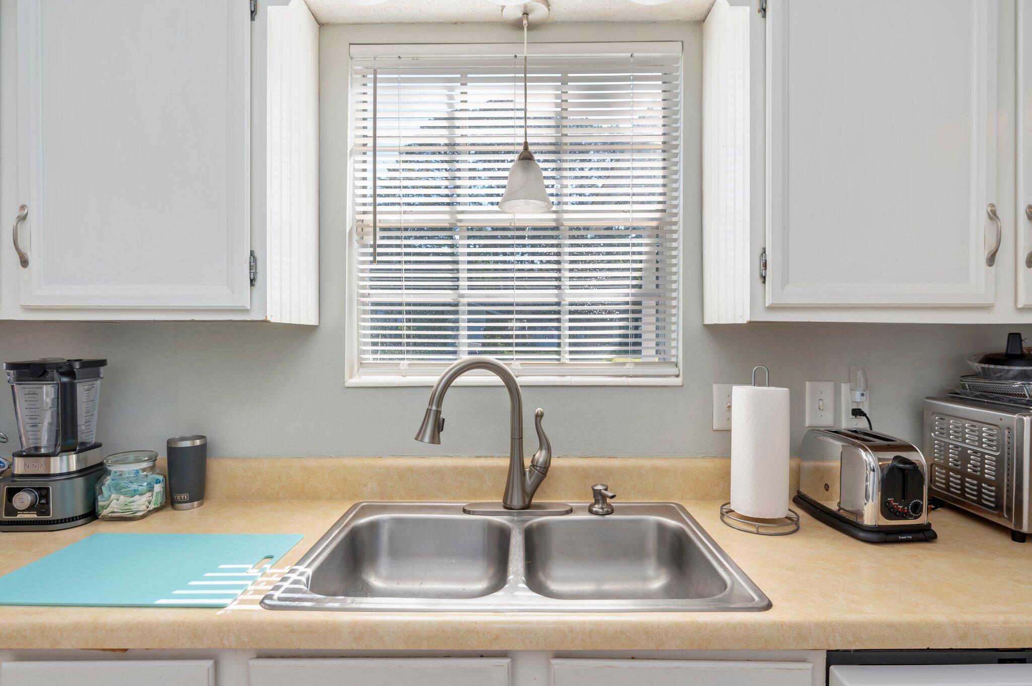 PINE MEADOWS 1ST ADDN - Residential