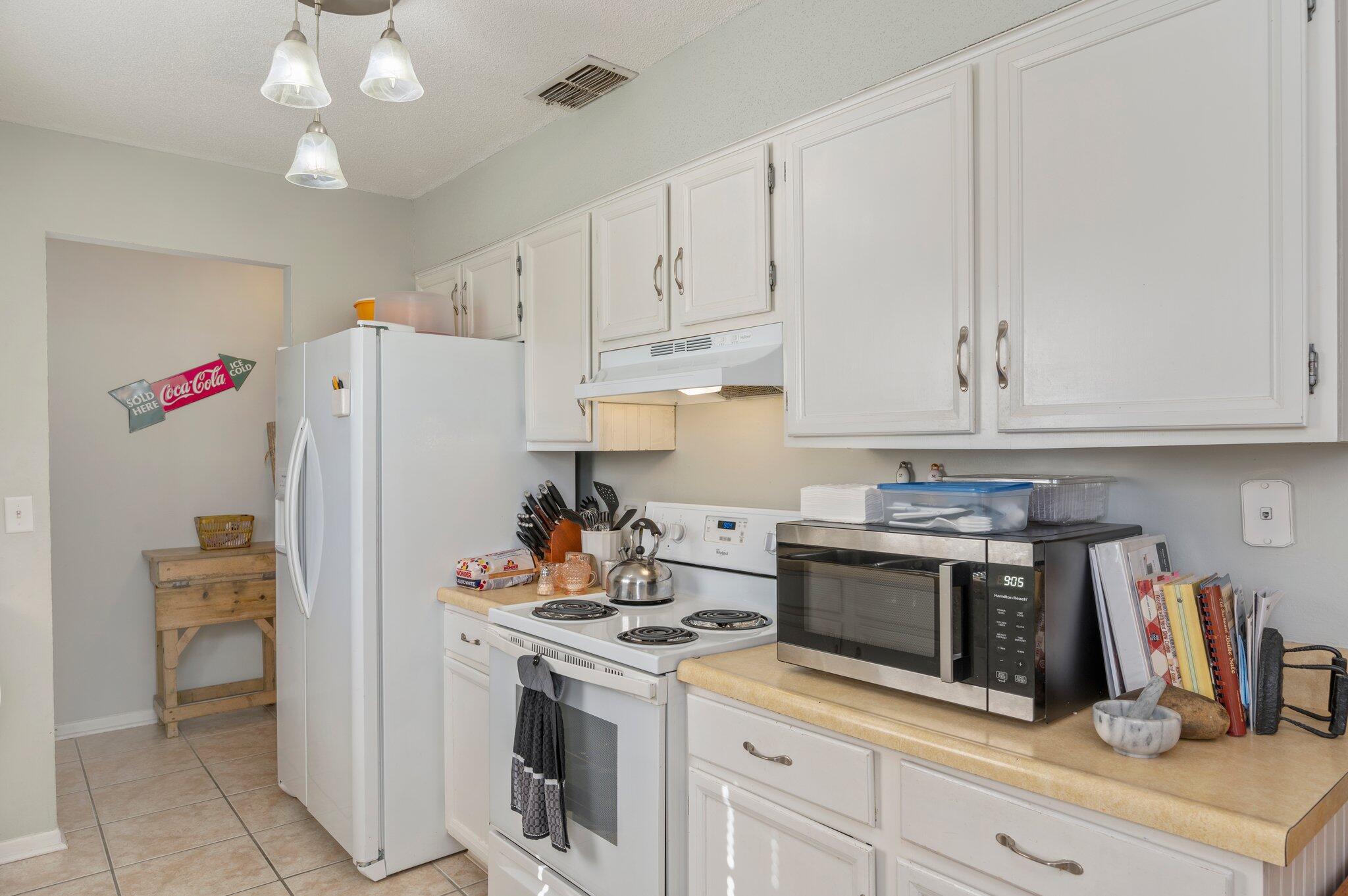 PINE MEADOWS 1ST ADDN - Residential