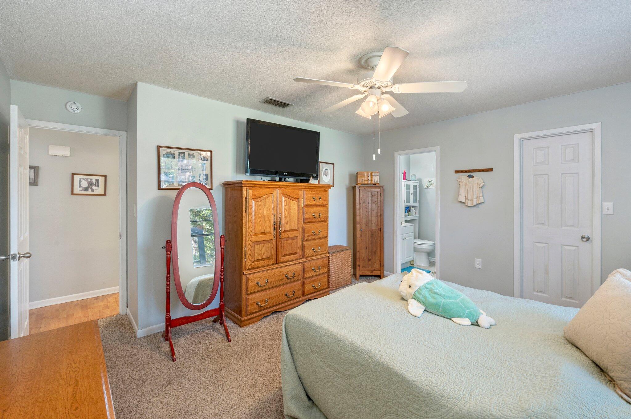 PINE MEADOWS 1ST ADDN - Residential