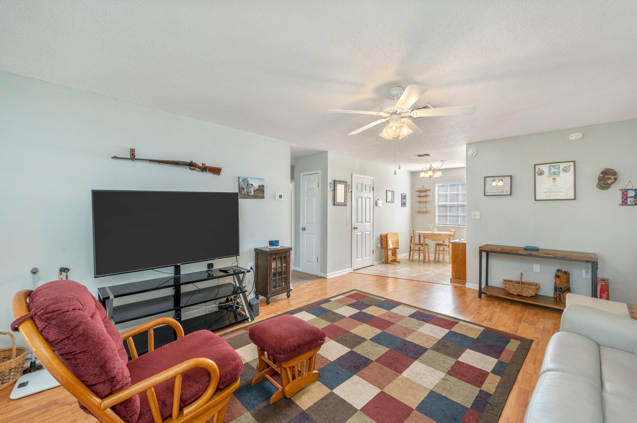 PINE MEADOWS 1ST ADDN - Residential